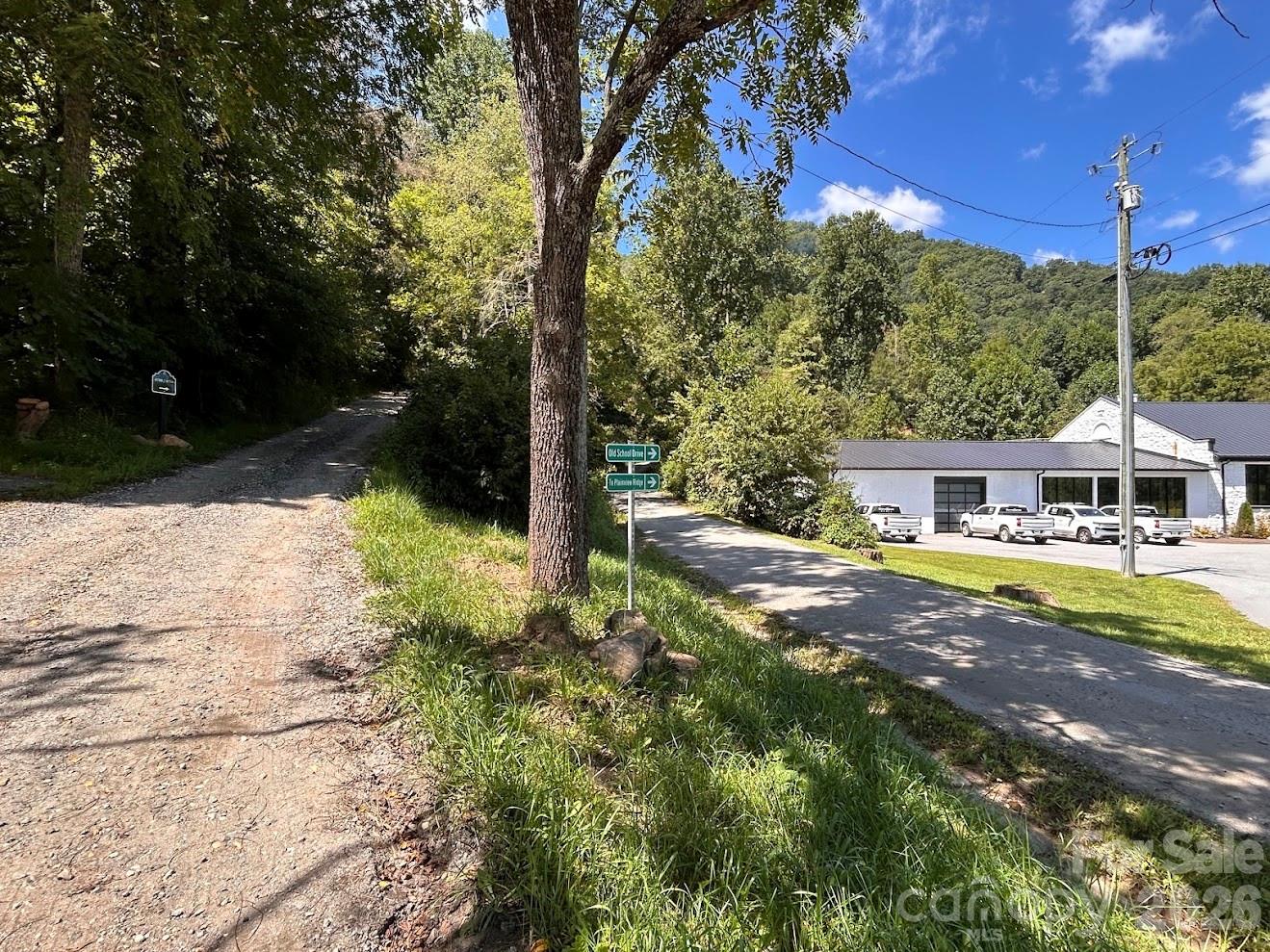 Take left Road not right - 9999 US Hwy 441 Highway S, Sylva