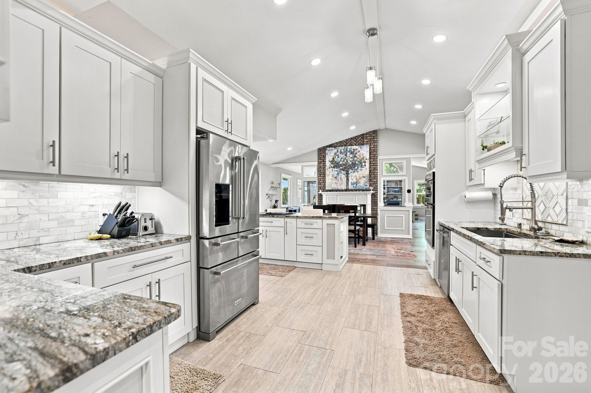 Kitchen - 205 Dornoch Drive, Matthews