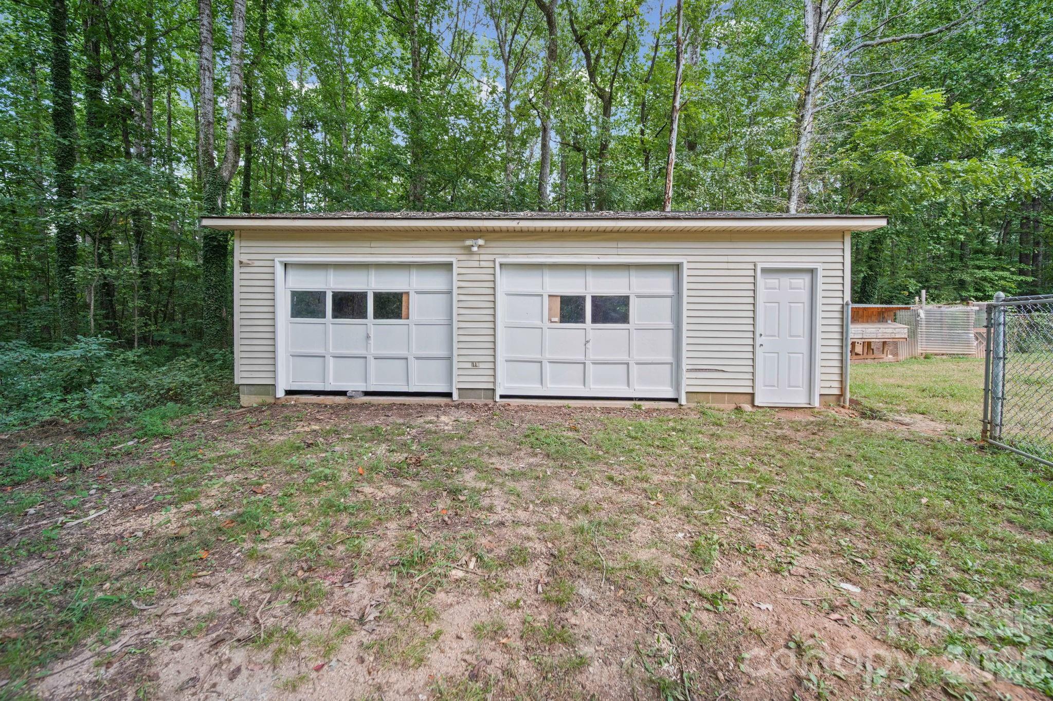 Detached Garage/ Workshop - 145 Gold Branch Road, Salisbury