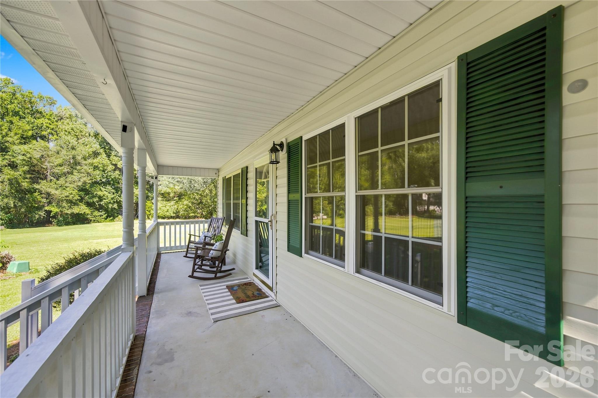 Single Family Residence at 122 Providence Place, York, photo 3 of 45