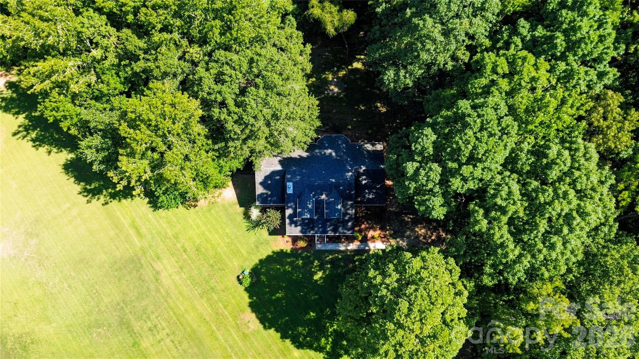 Single Family Residence at 122 Providence Place, York, photo 43 of 45