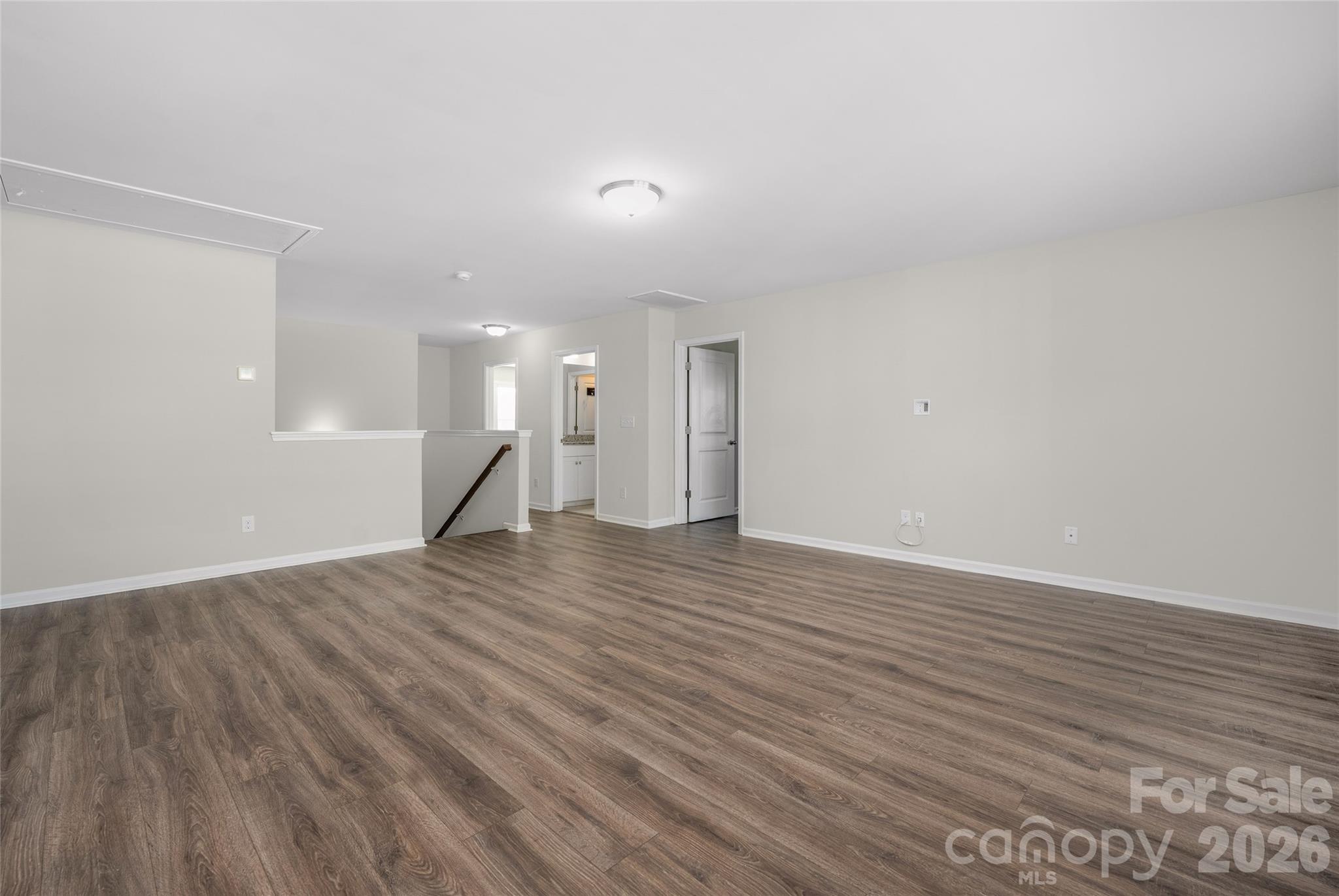 Upstairs bonus room - 144 Chance Road, Mooresville