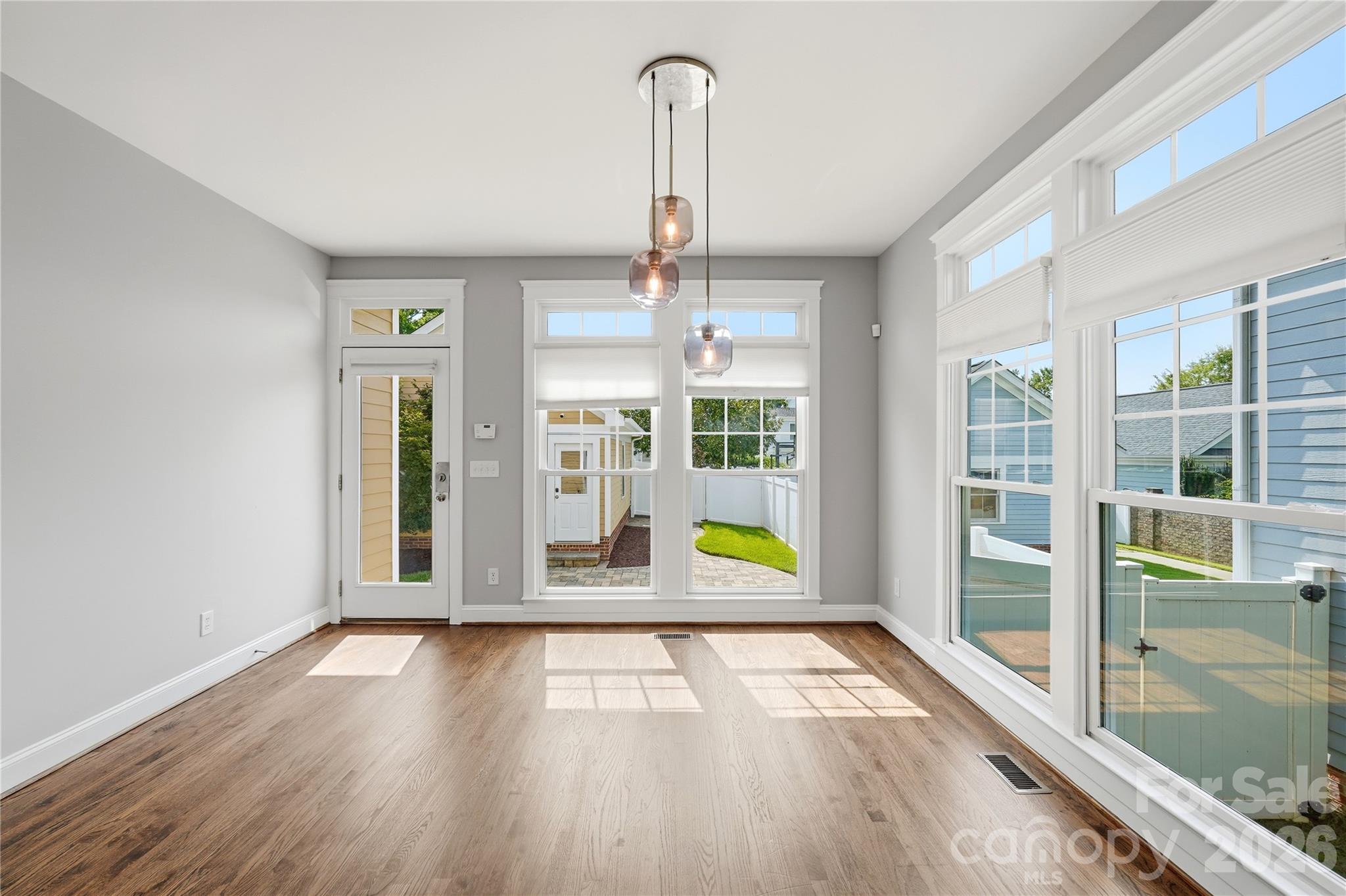 Single Family Residence at 660 Revival Row, Fort Mill, photo 17 of 38