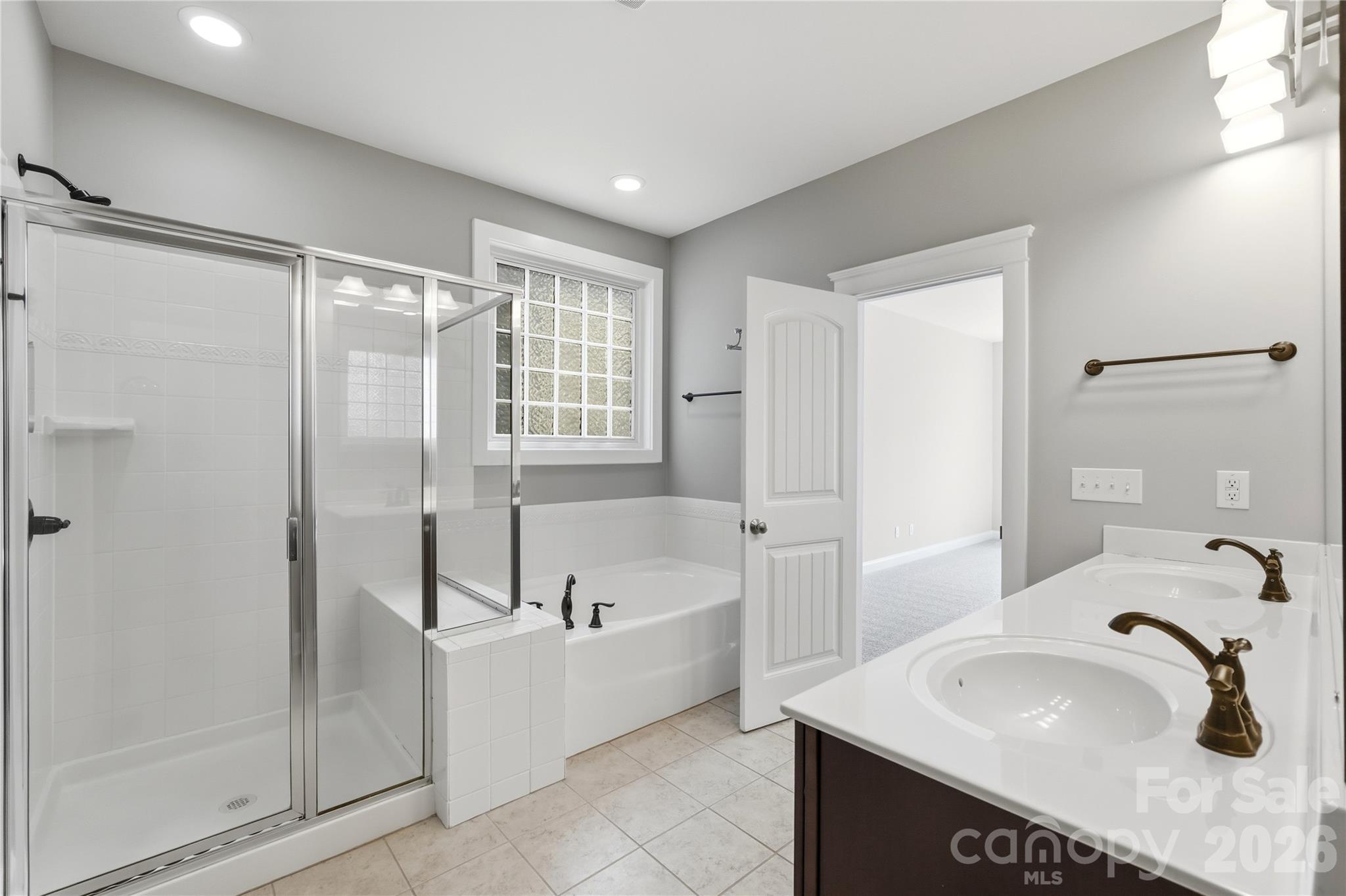 Single Family Residence at 660 Revival Row, Fort Mill, photo 23 of 38