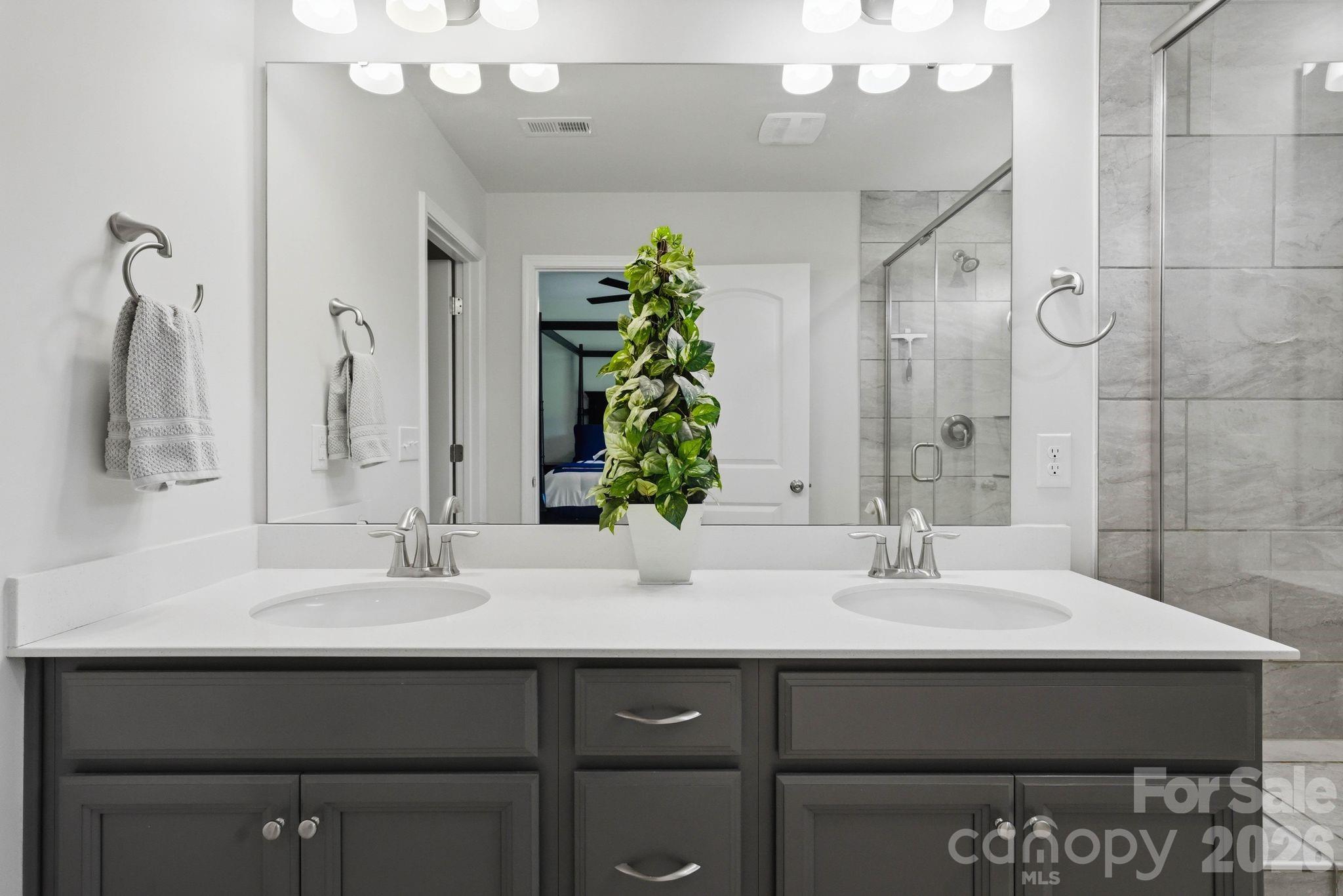 Townhouse at 16705 Summers Walk Boulevard, Davidson, photo 35 of 46