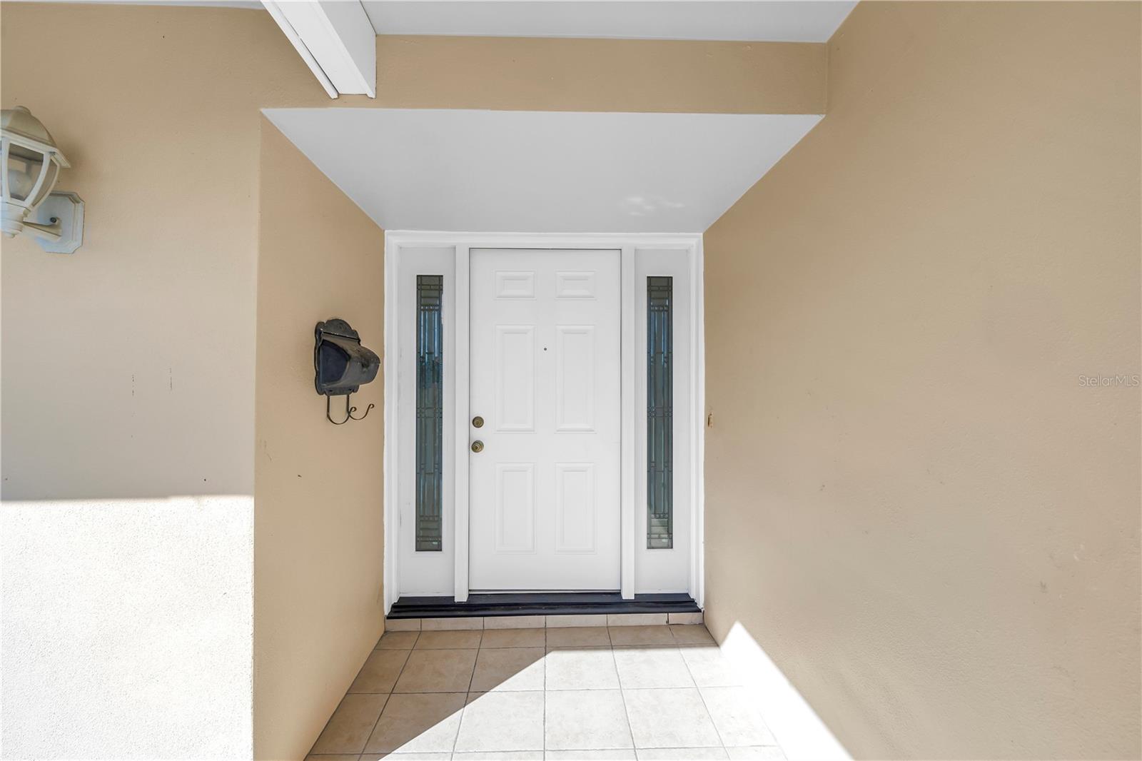 Single Family Residence at 2053 DOLPHIN BLVD S, ST PETERSBURG, photo 4 of 63