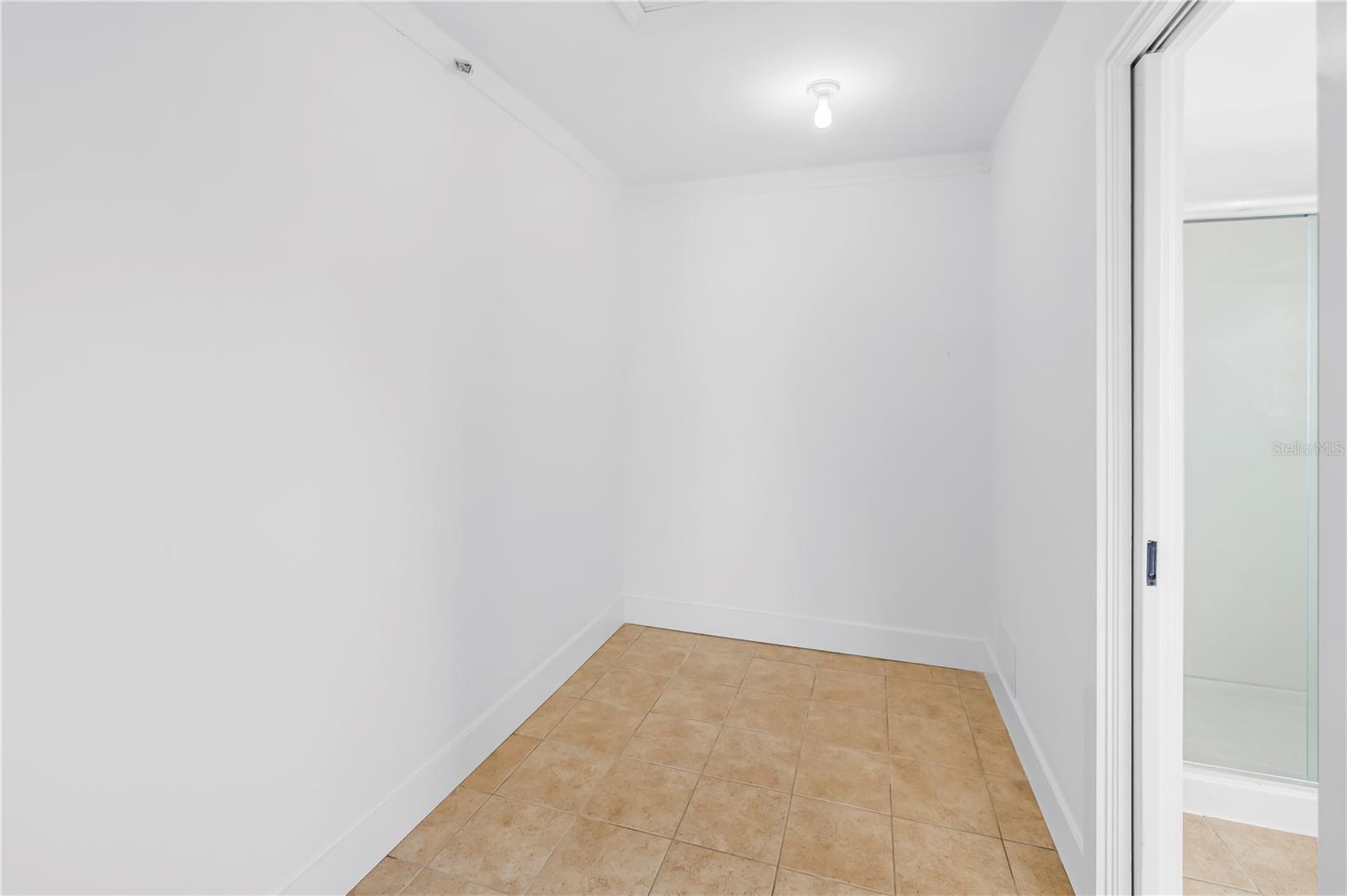 Primary Walk in Closet - 2053 DOLPHIN BLVD S, ST PETERSBURG