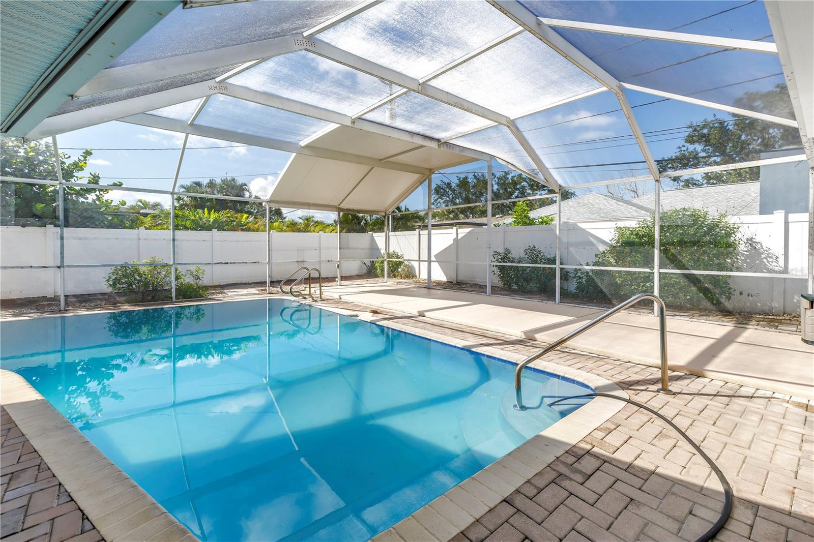 Single Family Residence at 2053 DOLPHIN BLVD S, ST PETERSBURG, photo 41 of 63