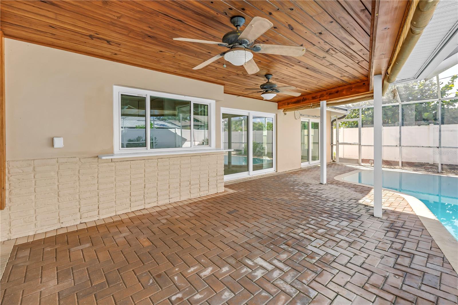 Single Family Residence at 2053 DOLPHIN BLVD S, ST PETERSBURG, photo 42 of 63