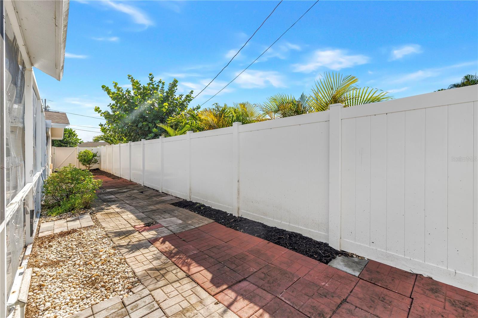 Single Family Residence at 2053 DOLPHIN BLVD S, ST PETERSBURG, photo 52 of 63