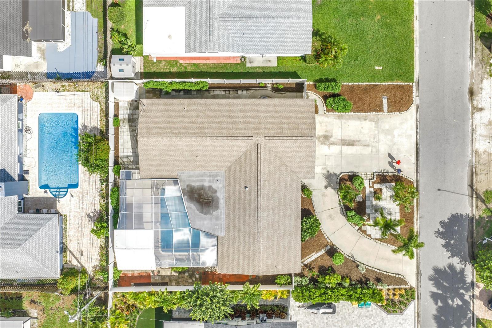 Single Family Residence at 2053 DOLPHIN BLVD S, ST PETERSBURG, photo 55 of 63