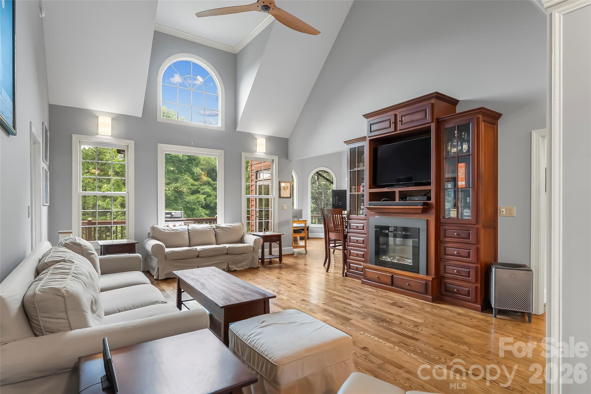 Single Family Residence at 293 Bear Cliff Drive, Nebo, photo 7 of 43