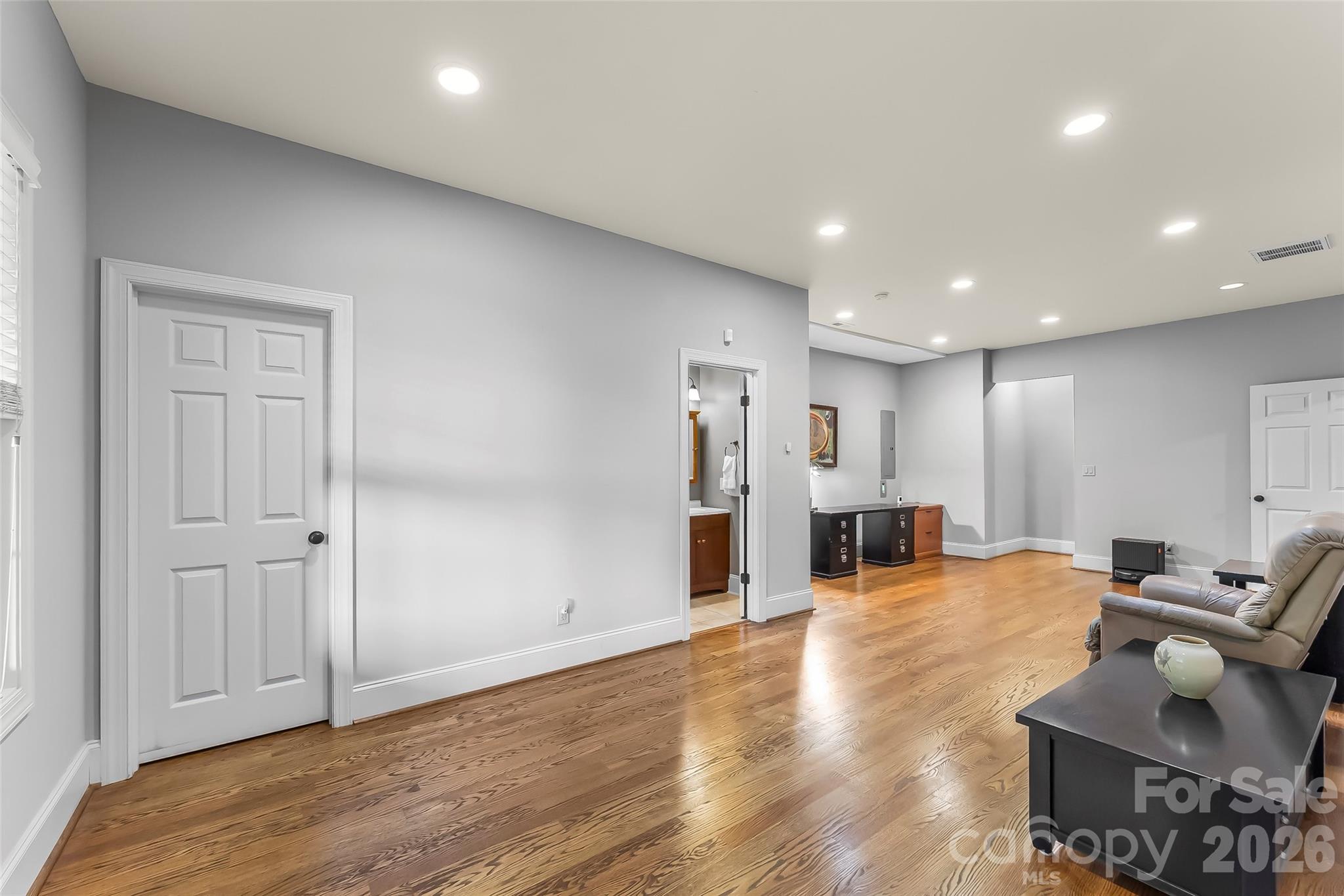 Single Family Residence at 293 Bear Cliff Drive, Nebo, photo 29 of 43