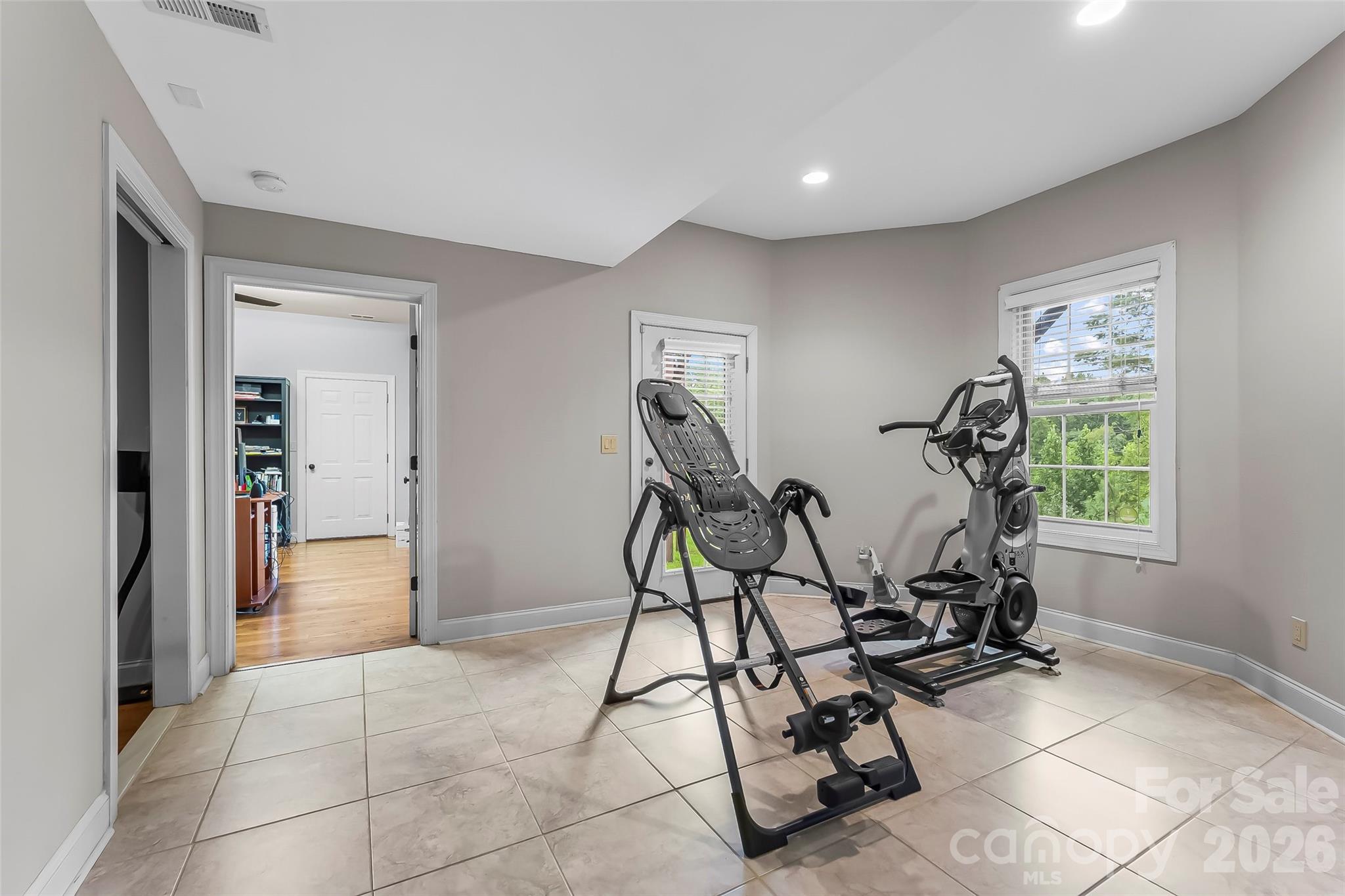 Single Family Residence at 293 Bear Cliff Drive, Nebo, photo 30 of 43