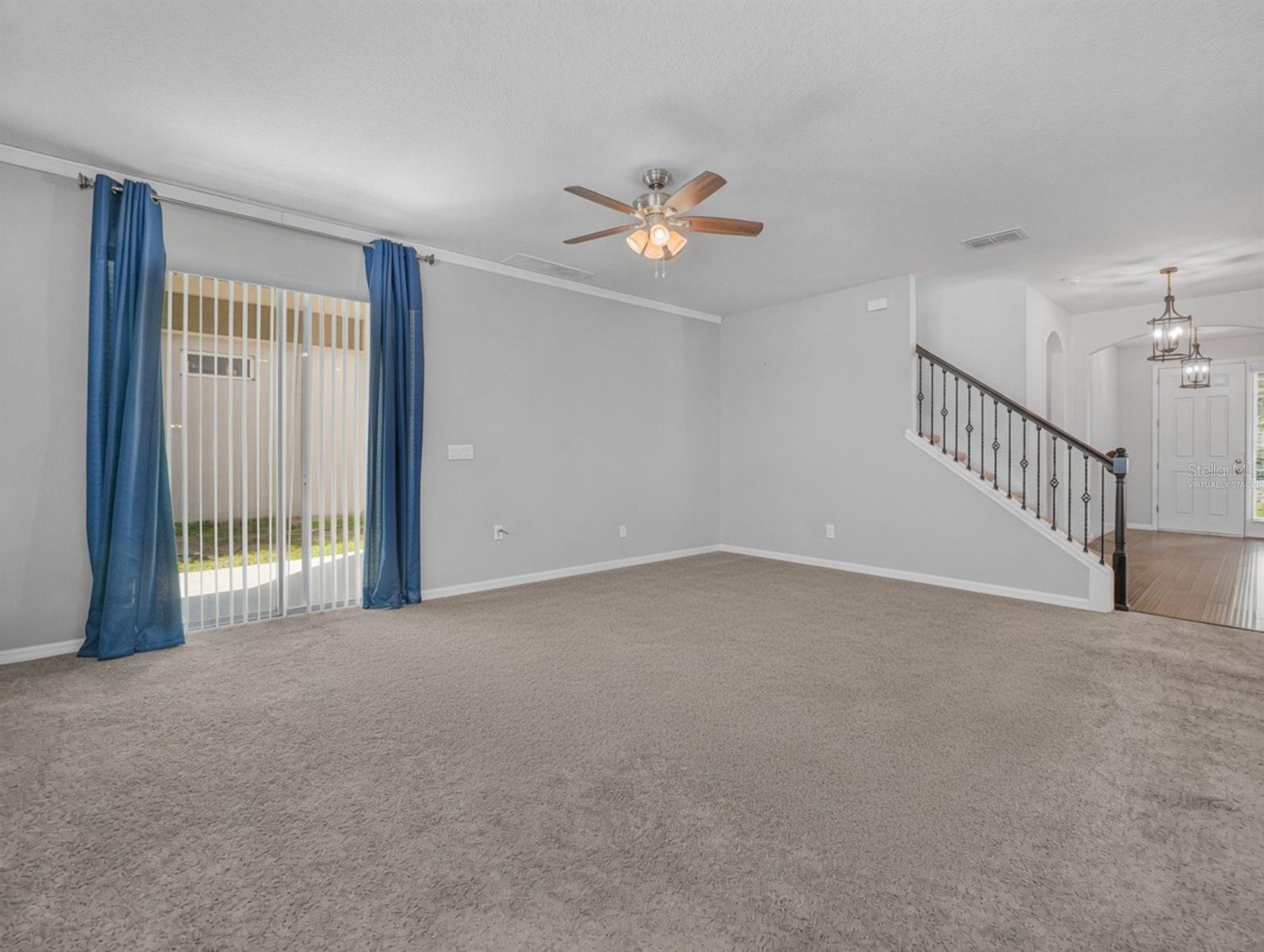 Virtually Staged - 184 WHIRLAWAY DR, DAVENPORT