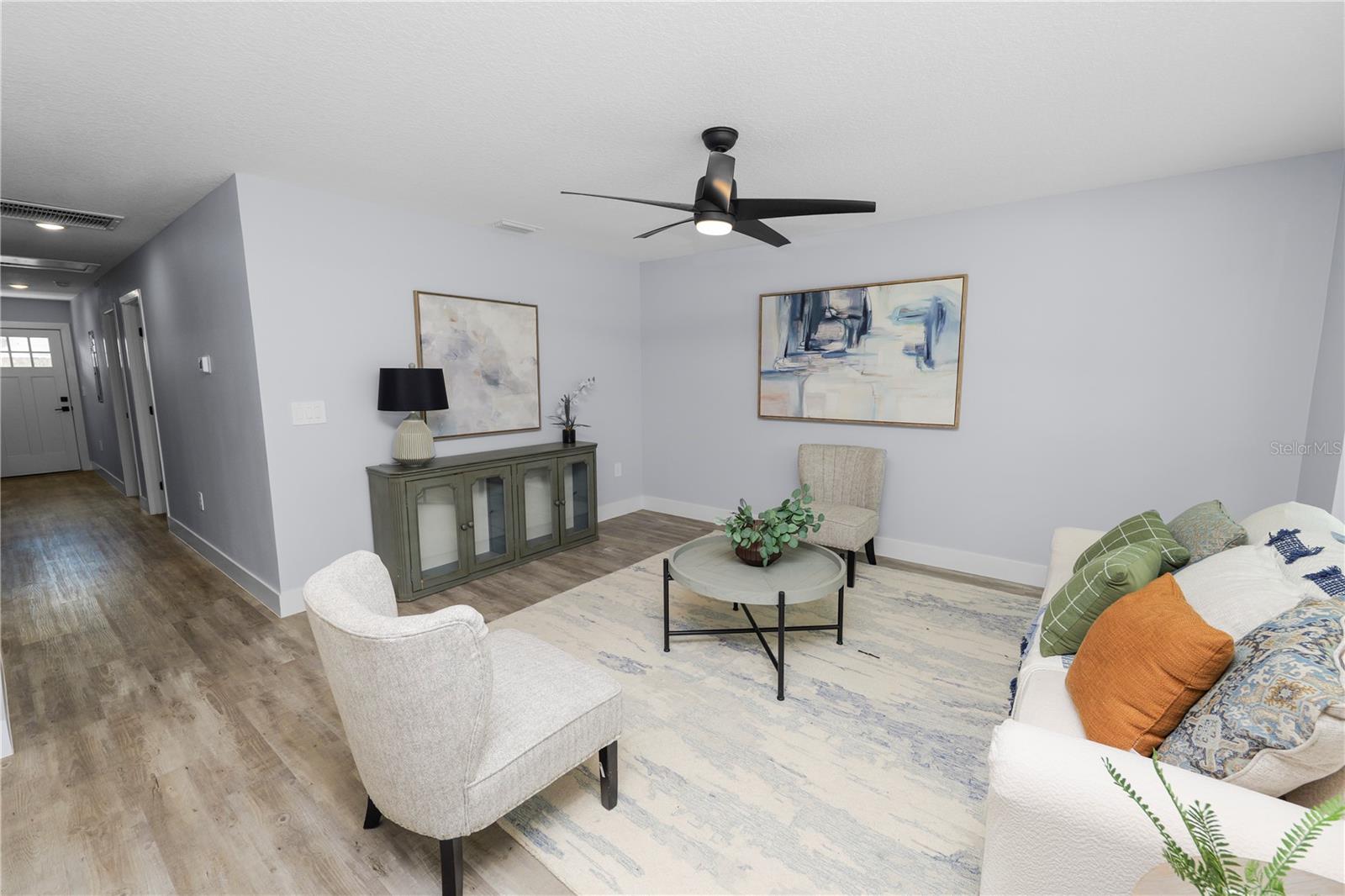 Single Family Residence at 521 SKYLINE DR E, LAKELAND, photo 8 of 35