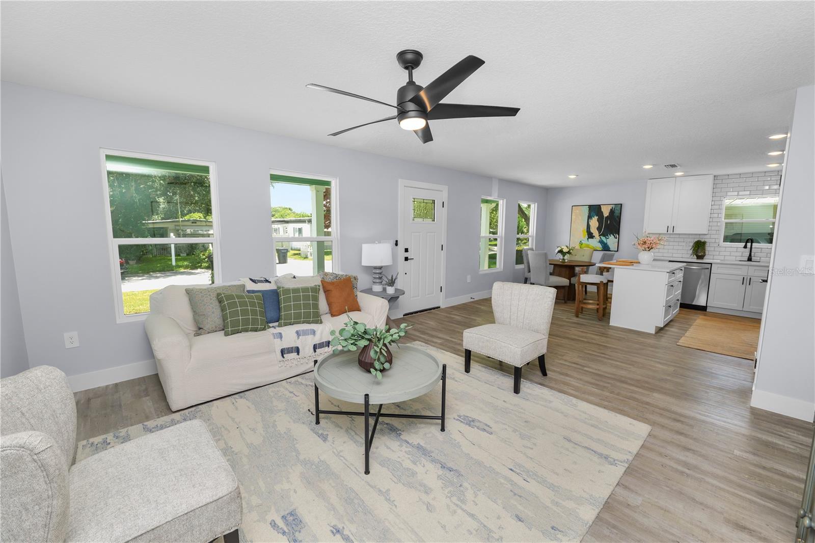 Single Family Residence at 521 SKYLINE DR E, LAKELAND, photo 10 of 35