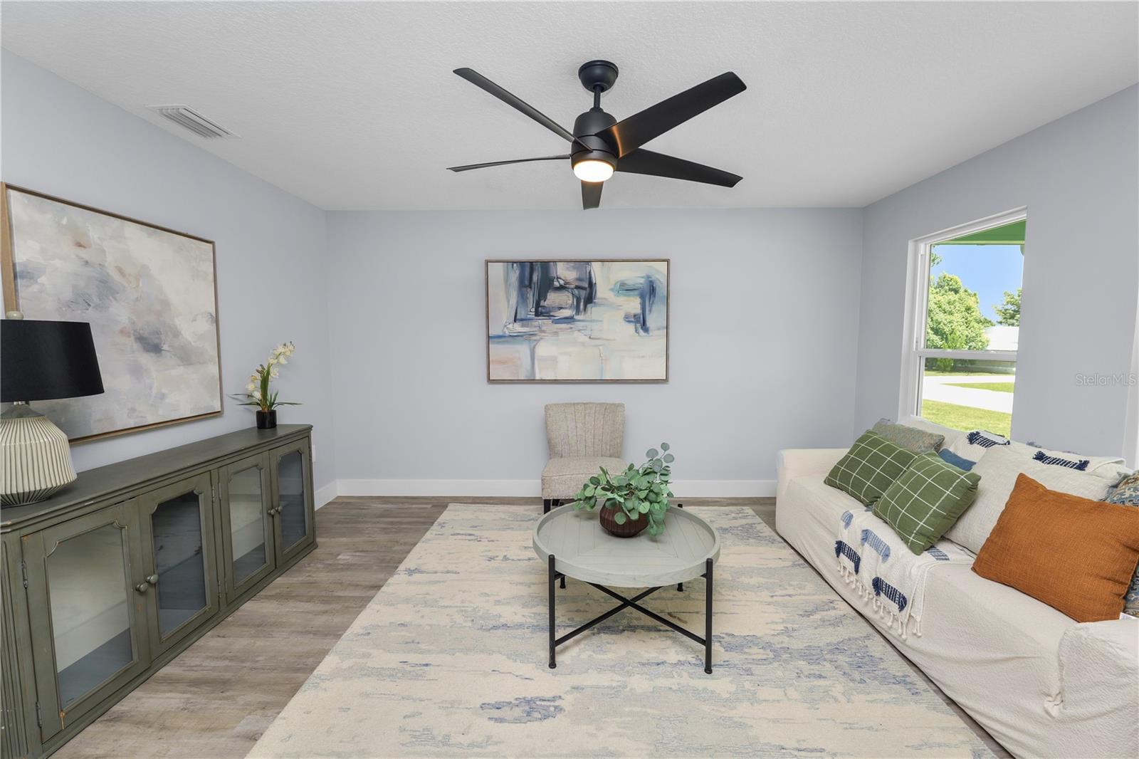Single Family Residence at 521 SKYLINE DR E, LAKELAND, photo 7 of 35