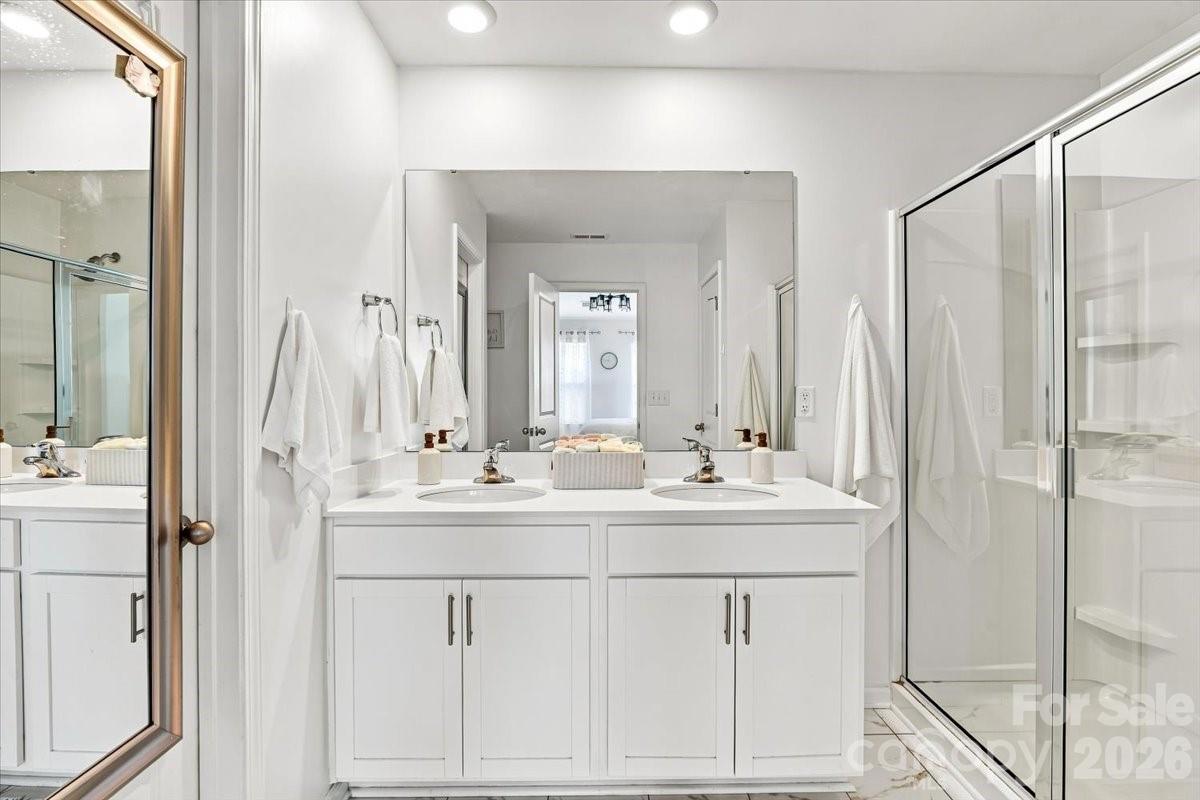 Single Family Residence at 333 Oak Branch Road, Arden, photo 20 of 34
