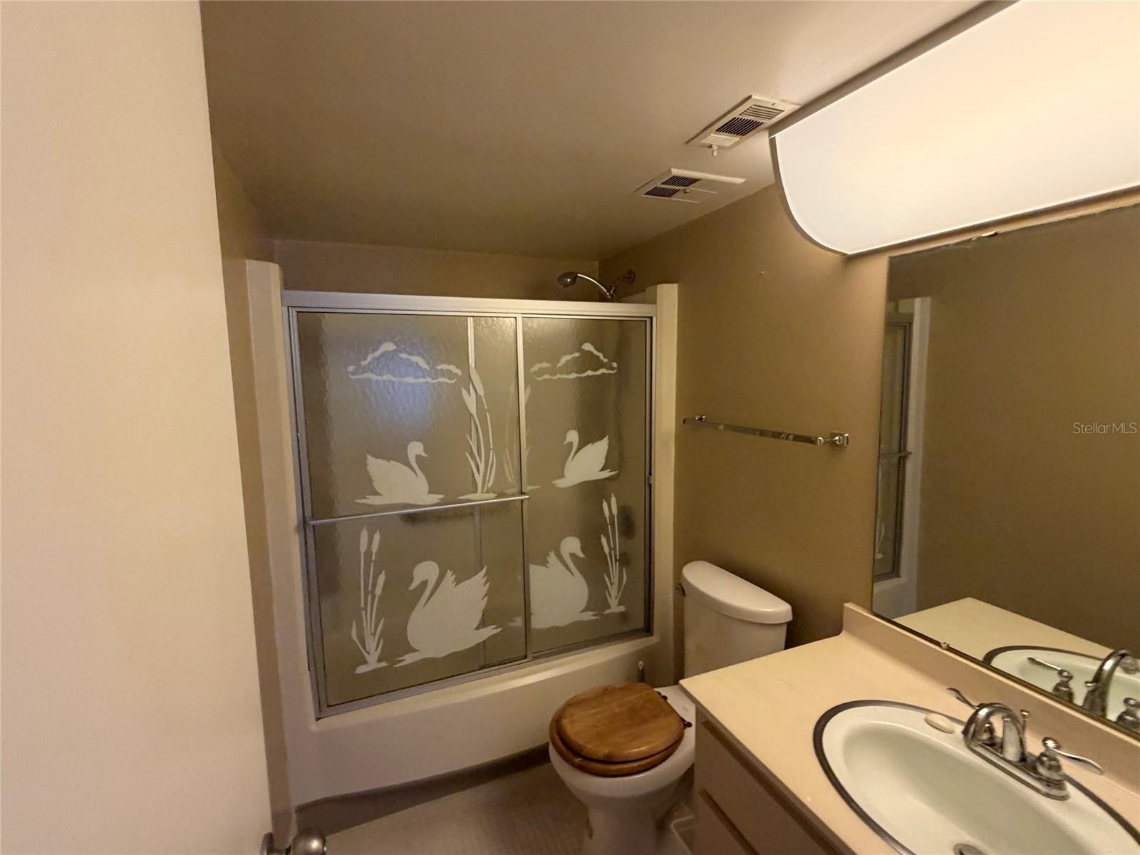 Primary Bathroom - 56 CLUB HOUSE DR #101, PALM COAST