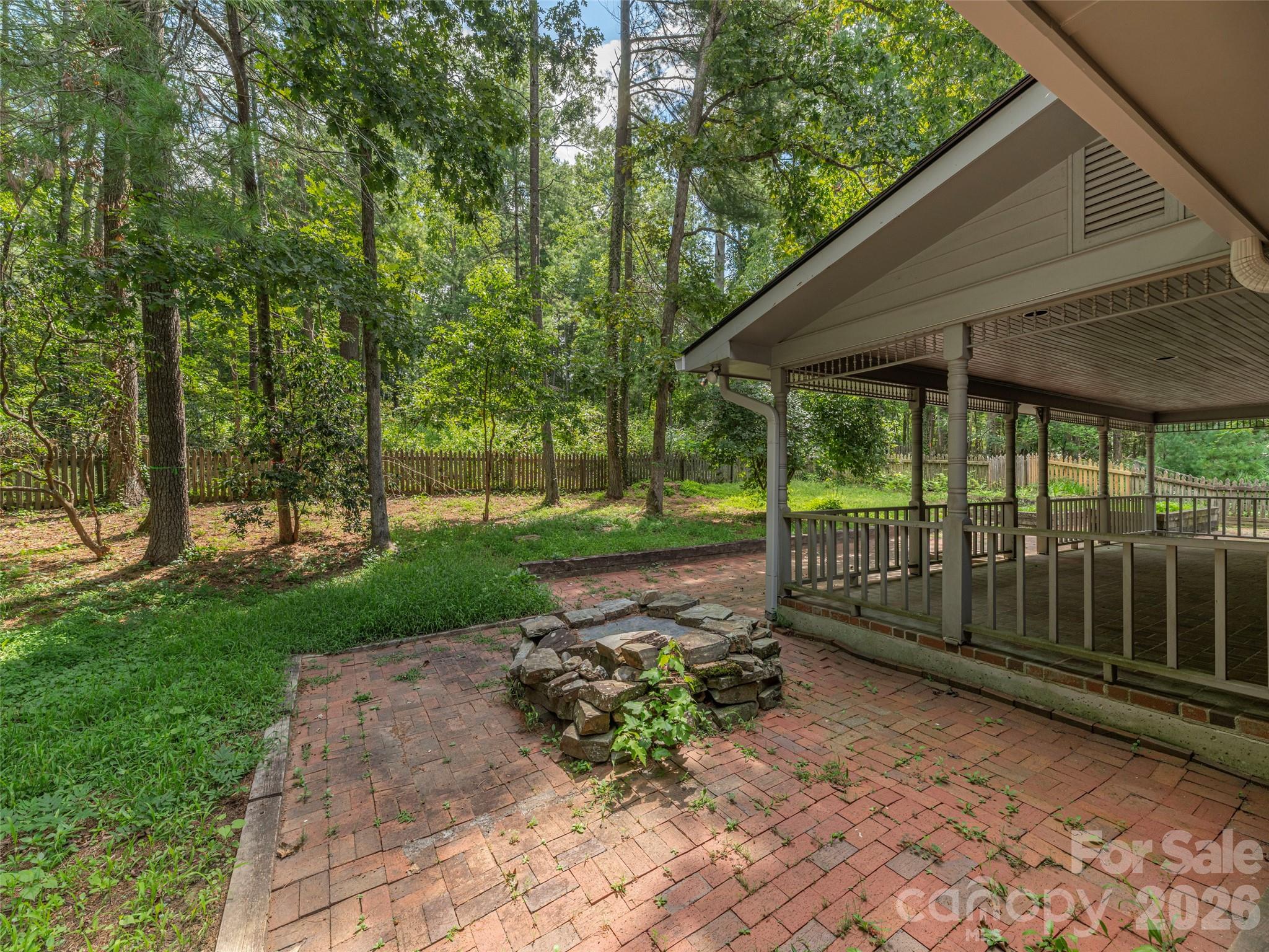 Single Family Residence at 200 Heathcote Road, Hendersonville, photo 38 of 46