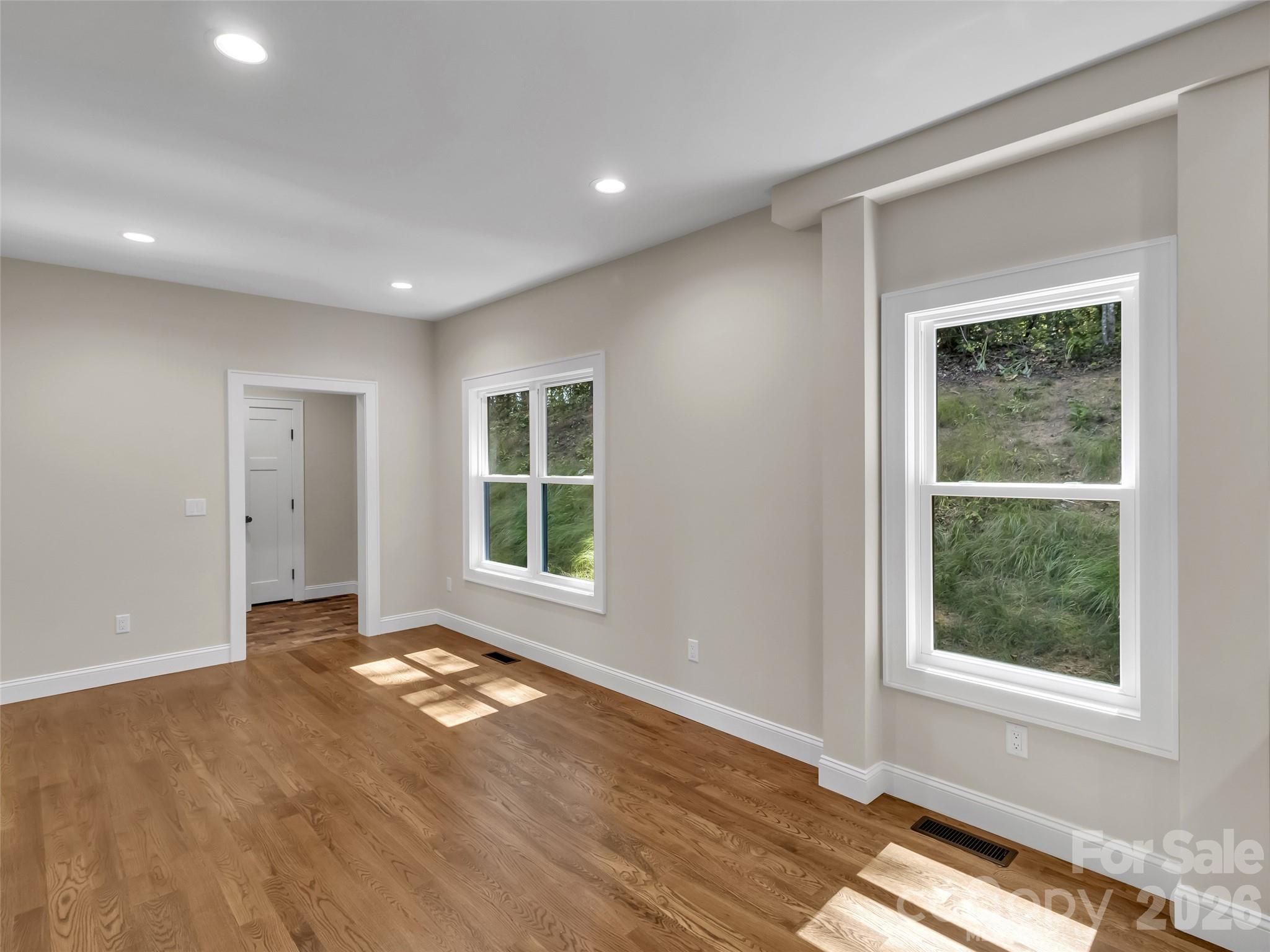 Single Family Residence at 146 Bradford Park, Clyde, photo 11 of 39