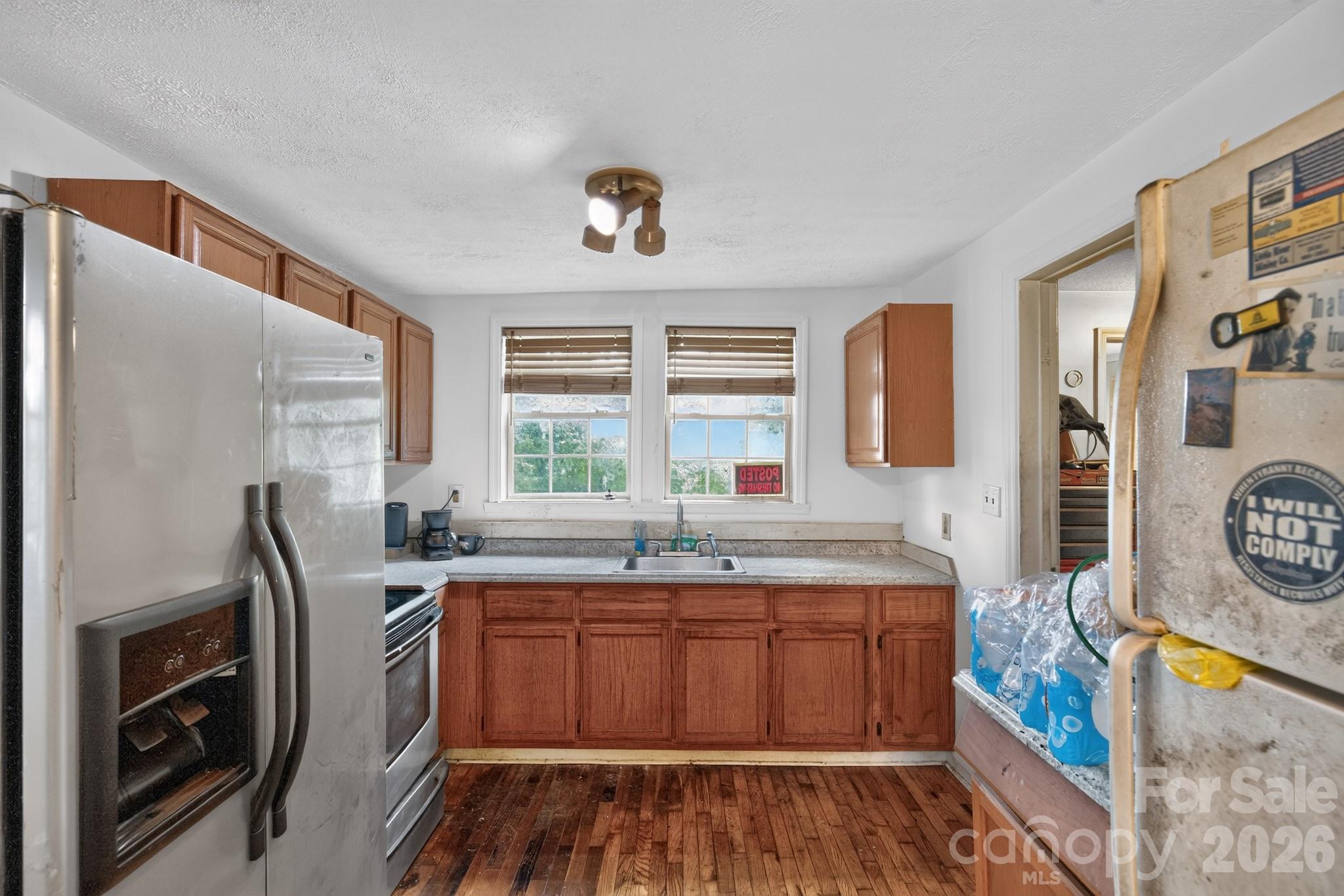 Single Family Residence at 1324 Low Gap Road, Hendersonville, photo 4 of 15