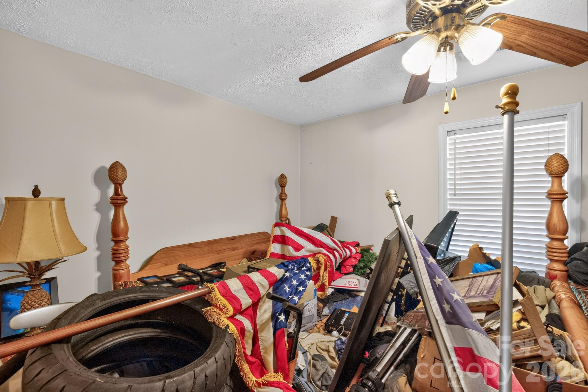 Single Family Residence at 1324 Low Gap Road, Hendersonville, photo 6 of 15