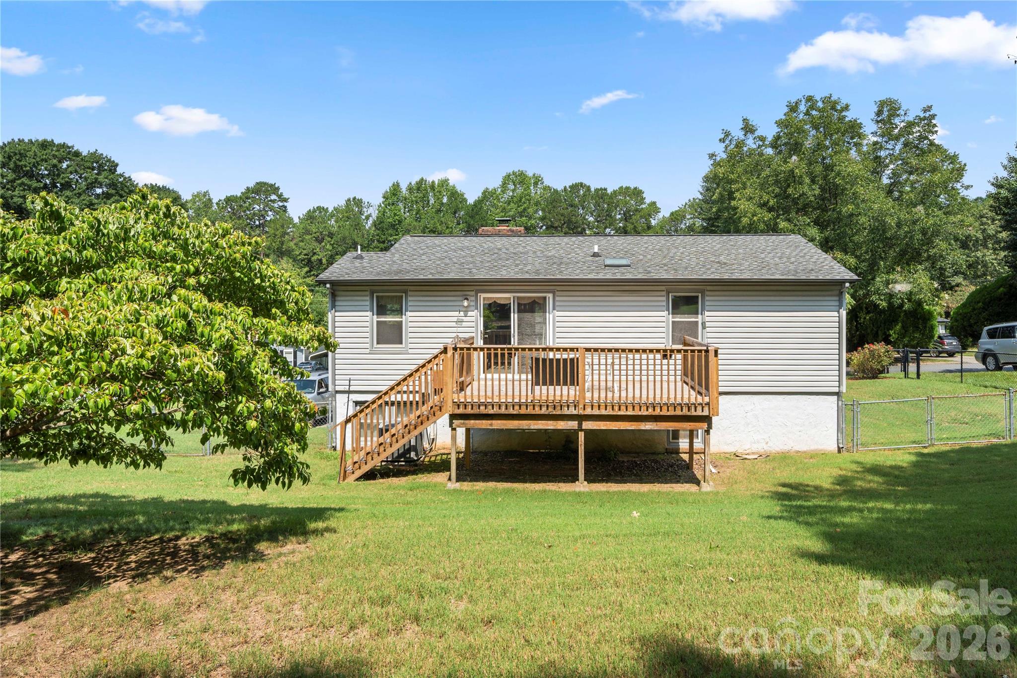 Single Family Residence at 1810 Oak Hollow Road, Gastonia, photo 26 of 29