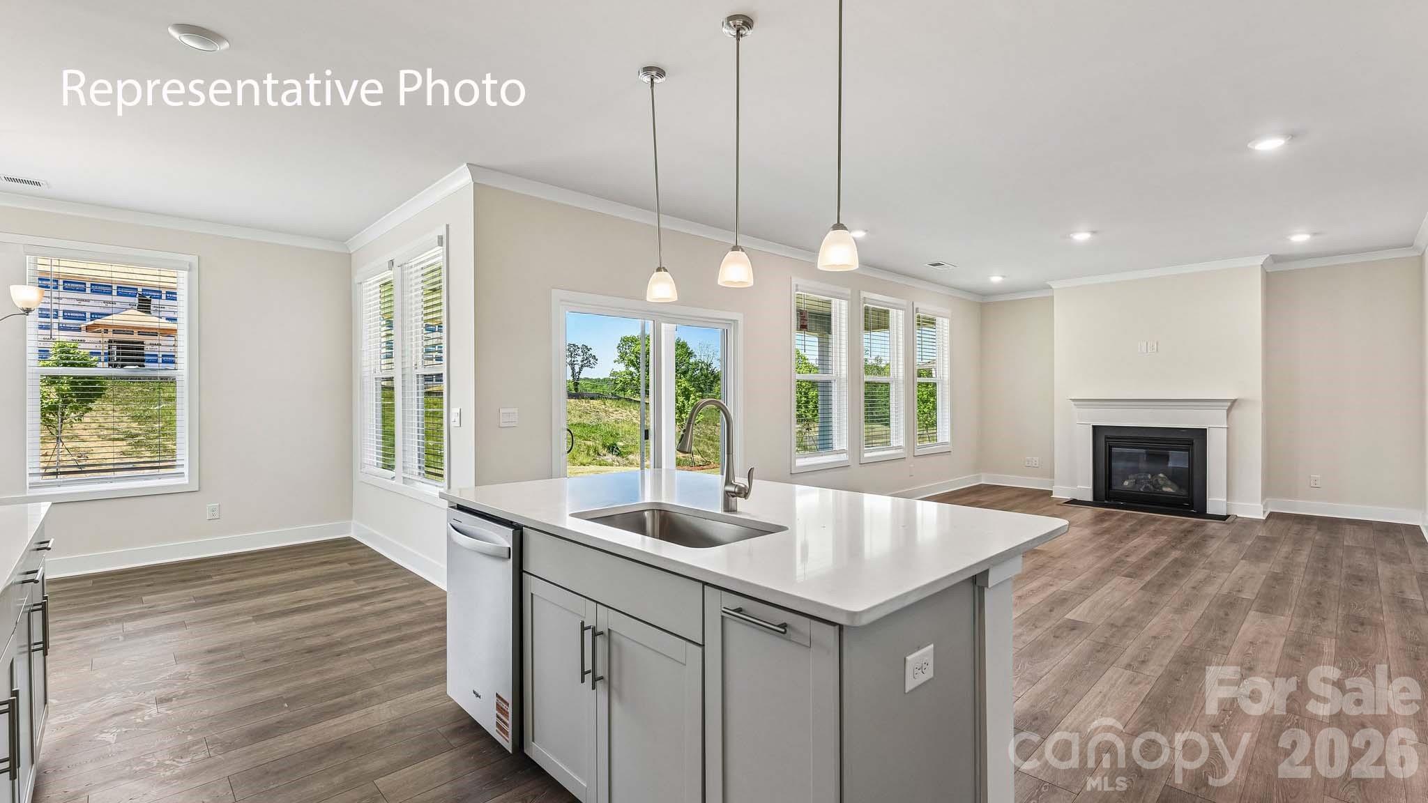 Single Family Residence at 506 Mahogany Road, York, photo 13 of 33
