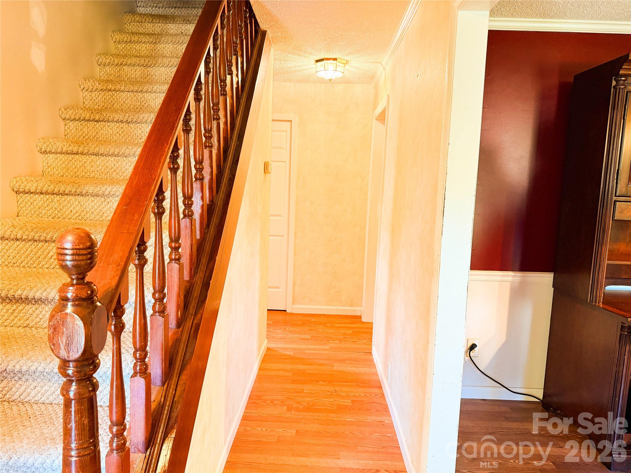 Single Family Residence at 301 Starmount Drive, Statesville, photo 4 of 42
