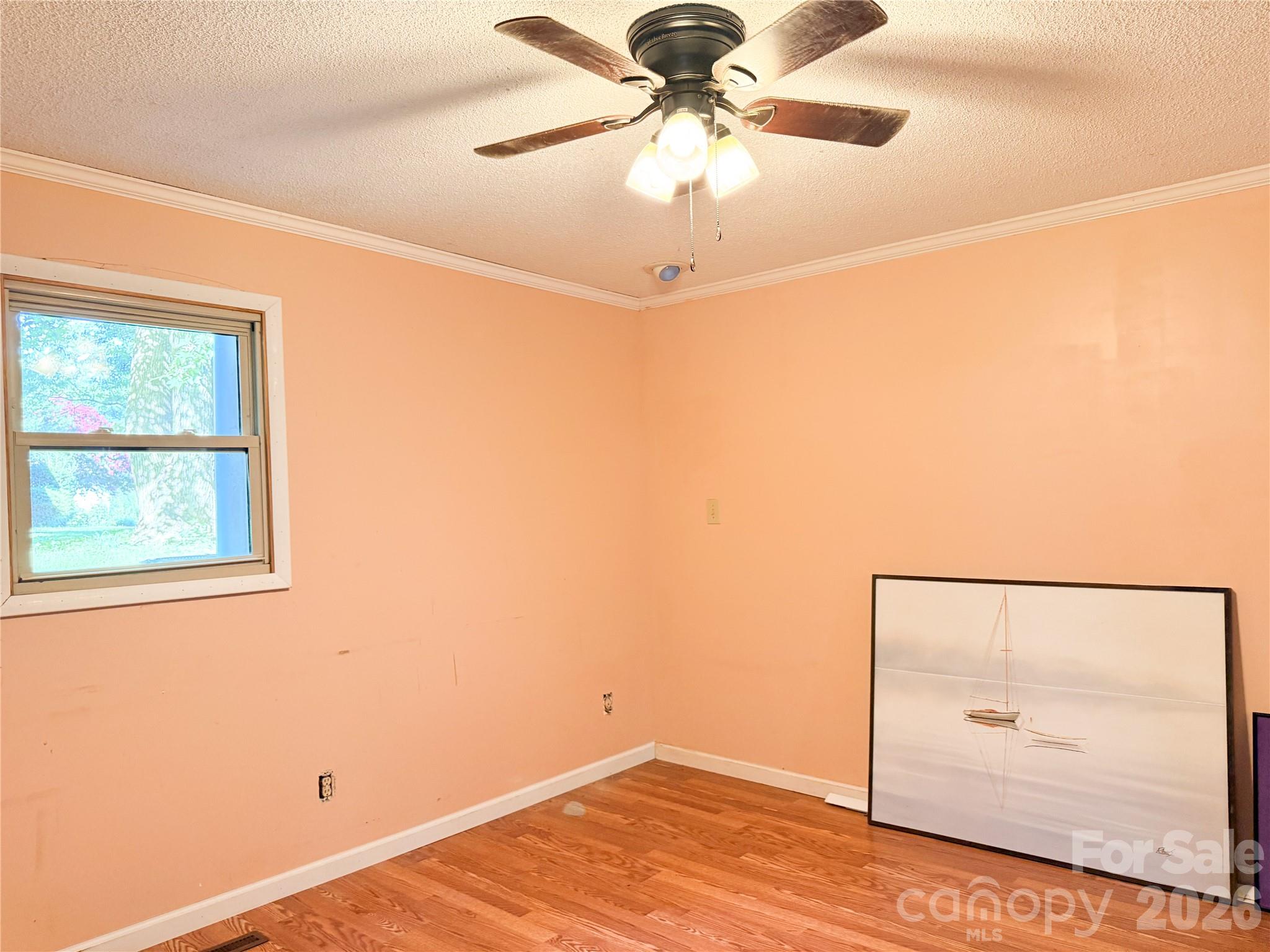 Single Family Residence at 301 Starmount Drive, Statesville, photo 8 of 42