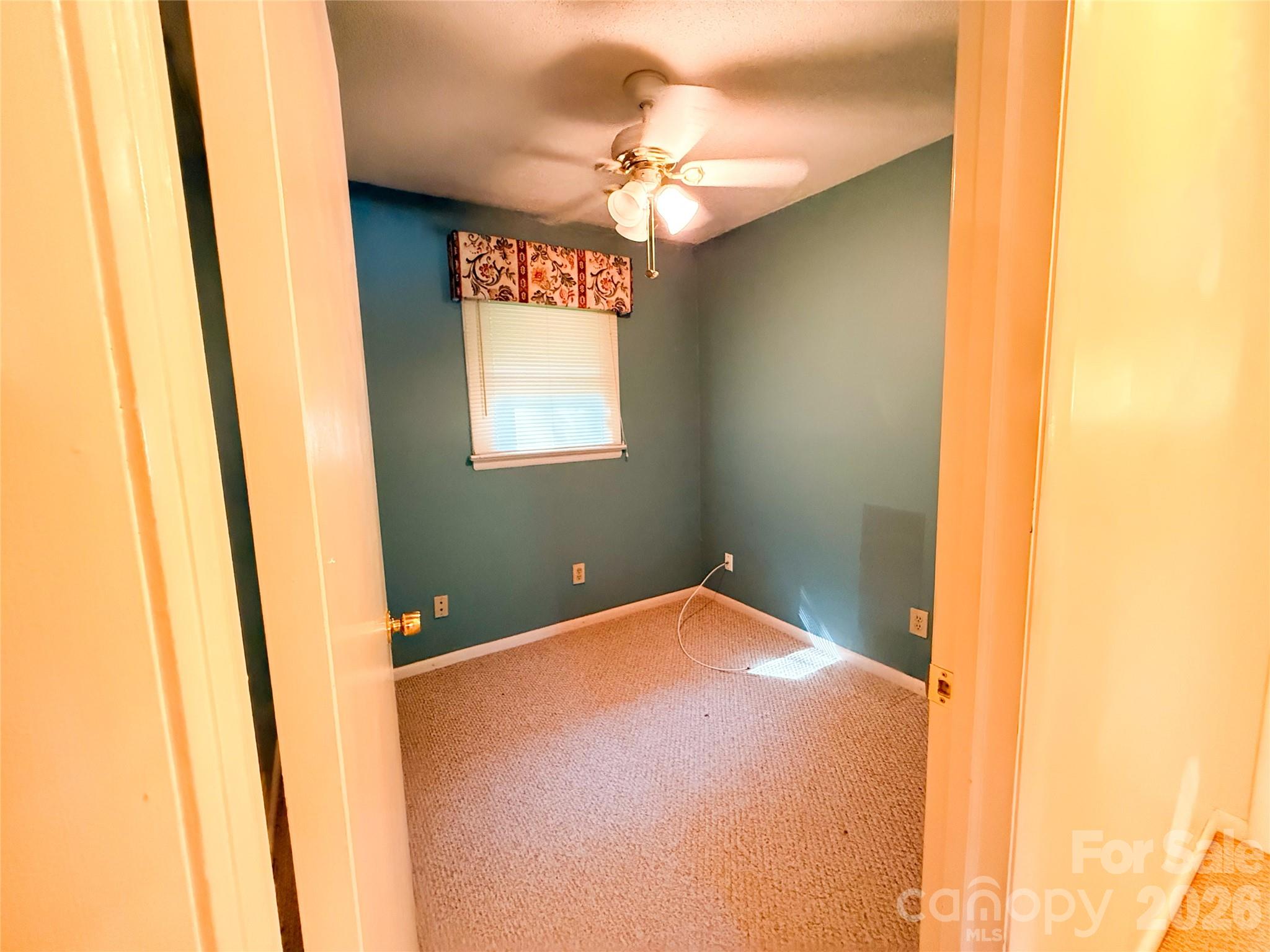 Single Family Residence at 301 Starmount Drive, Statesville, photo 23 of 42
