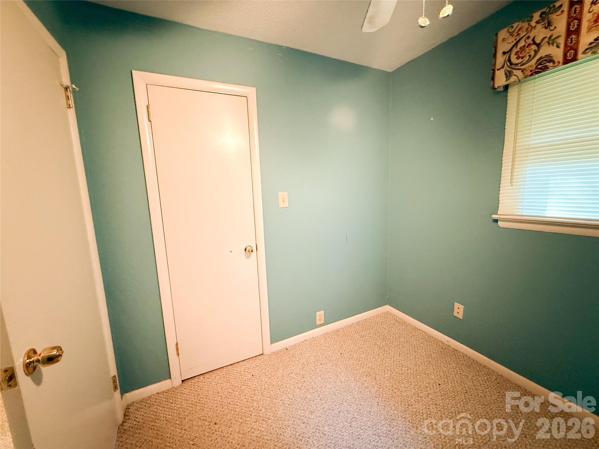 Single Family Residence at 301 Starmount Drive, Statesville, photo 25 of 42