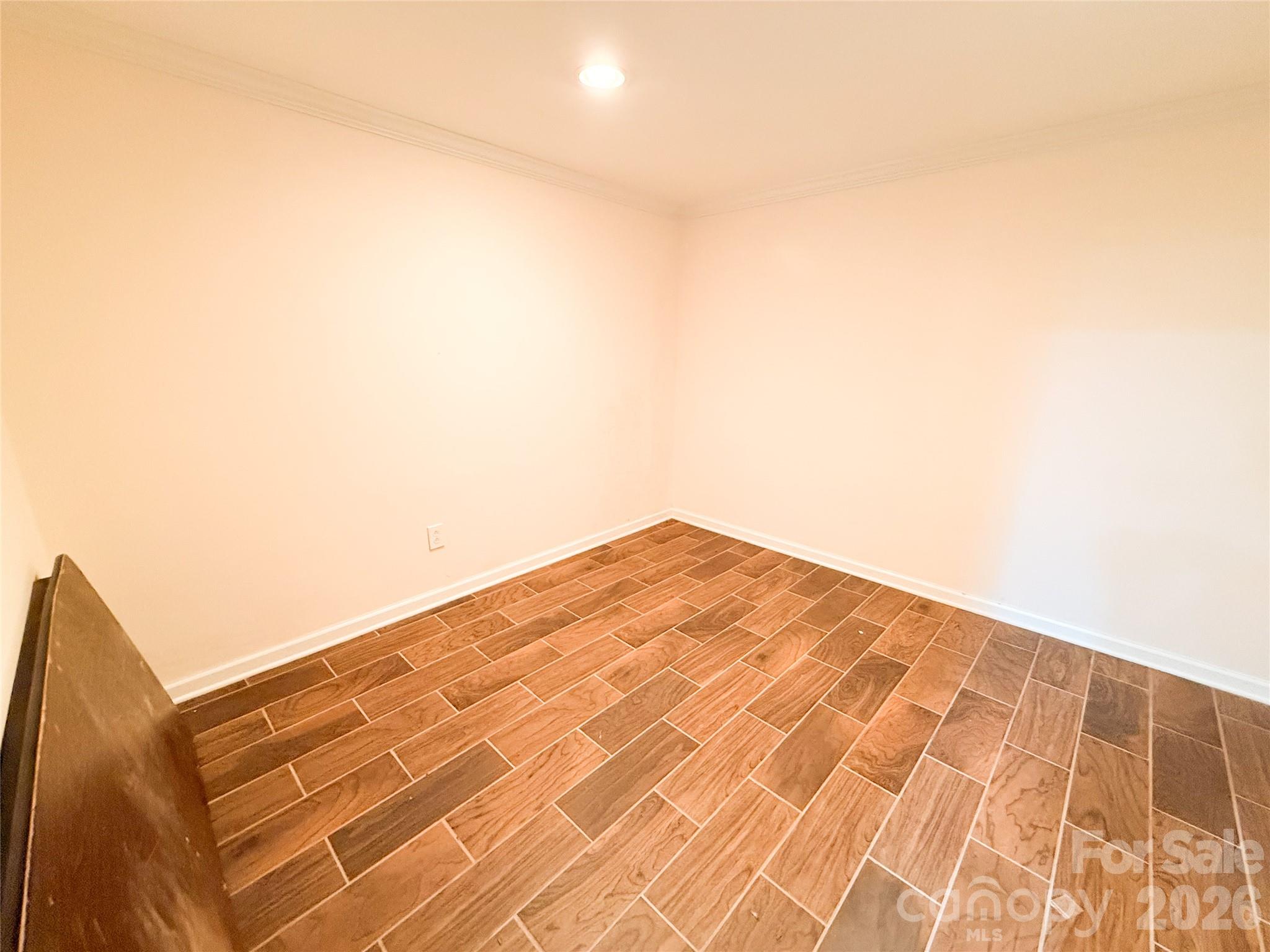 Single Family Residence at 301 Starmount Drive, Statesville, photo 35 of 42
