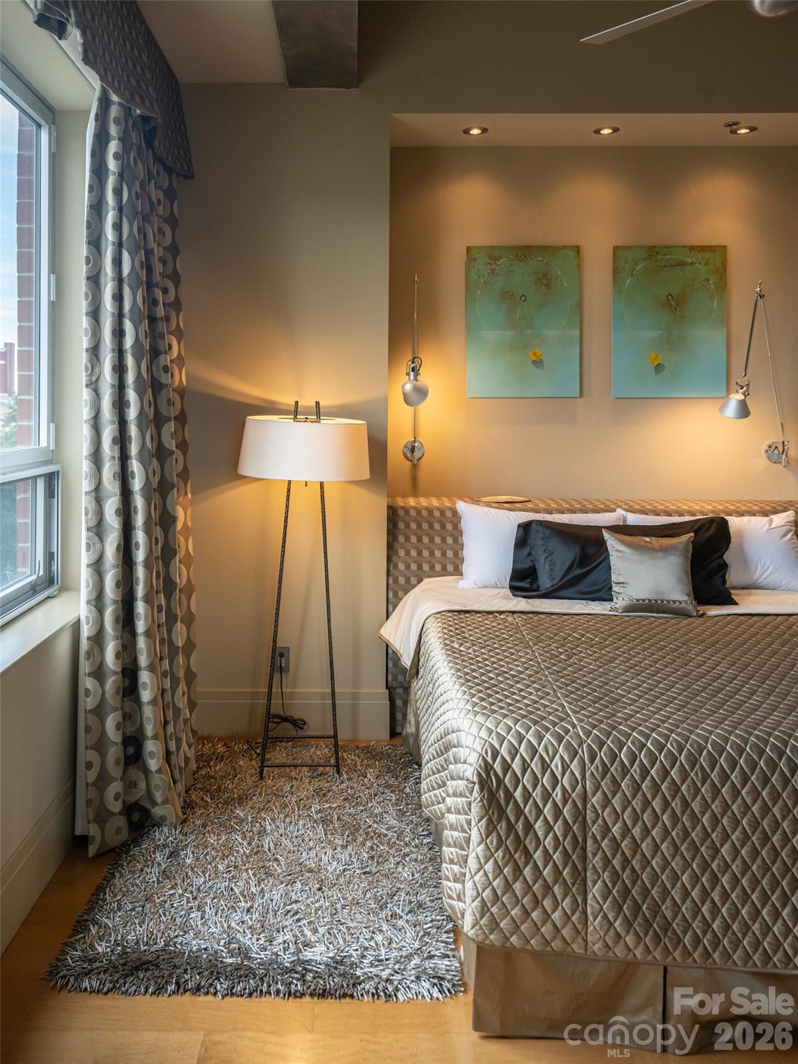 Condominium at 12 S Lexington Avenue, Asheville, photo 17 of 37