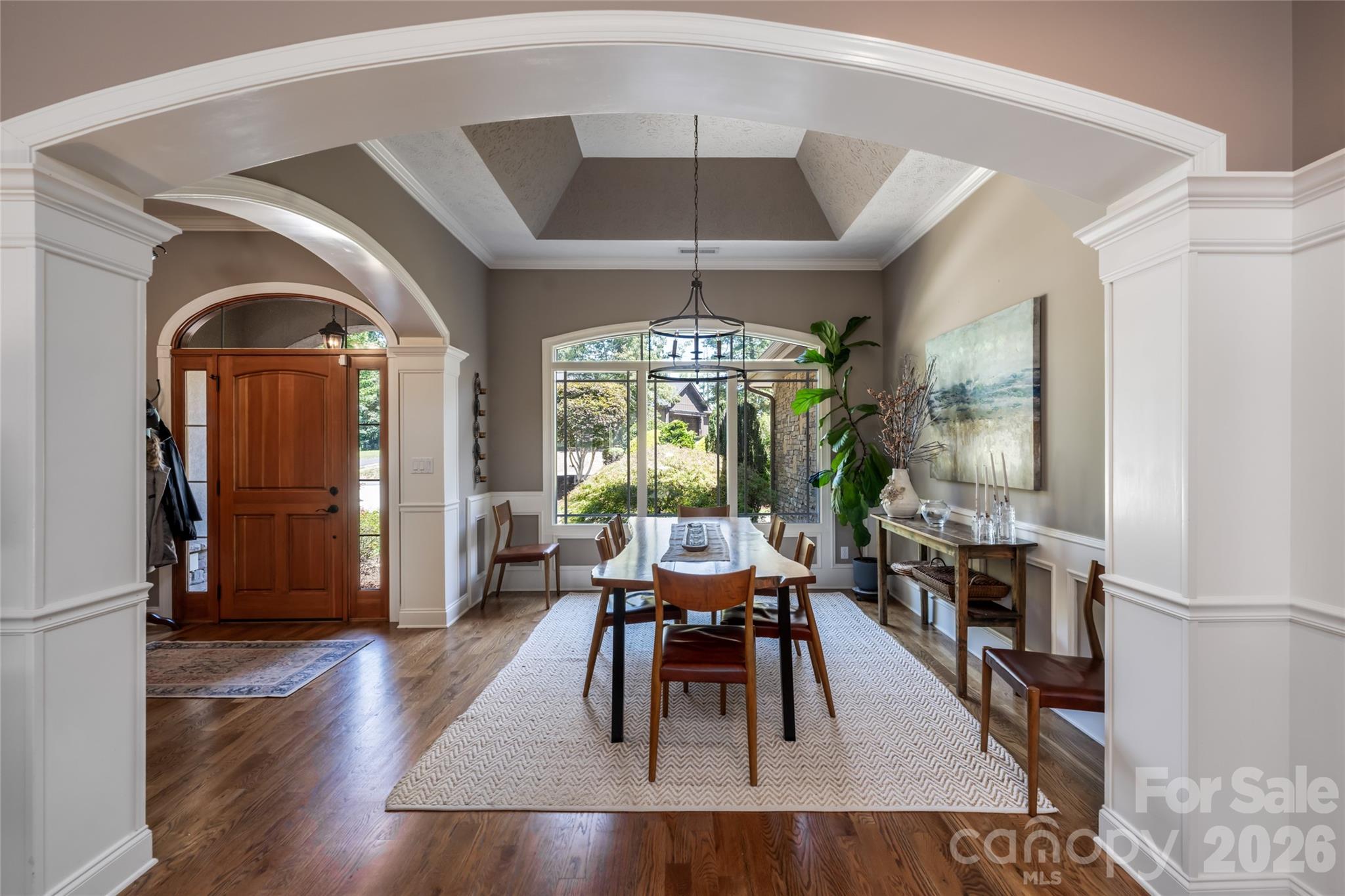 Dining area on main - 170 Cape Martin Circle, Hendersonville