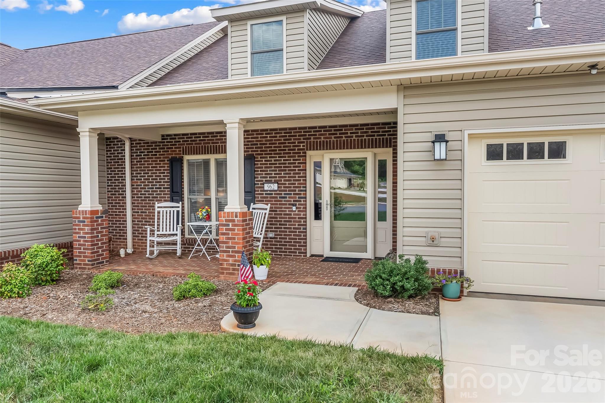 Townhouse at 962 Trial Place, Newton, photo 2 of 29
