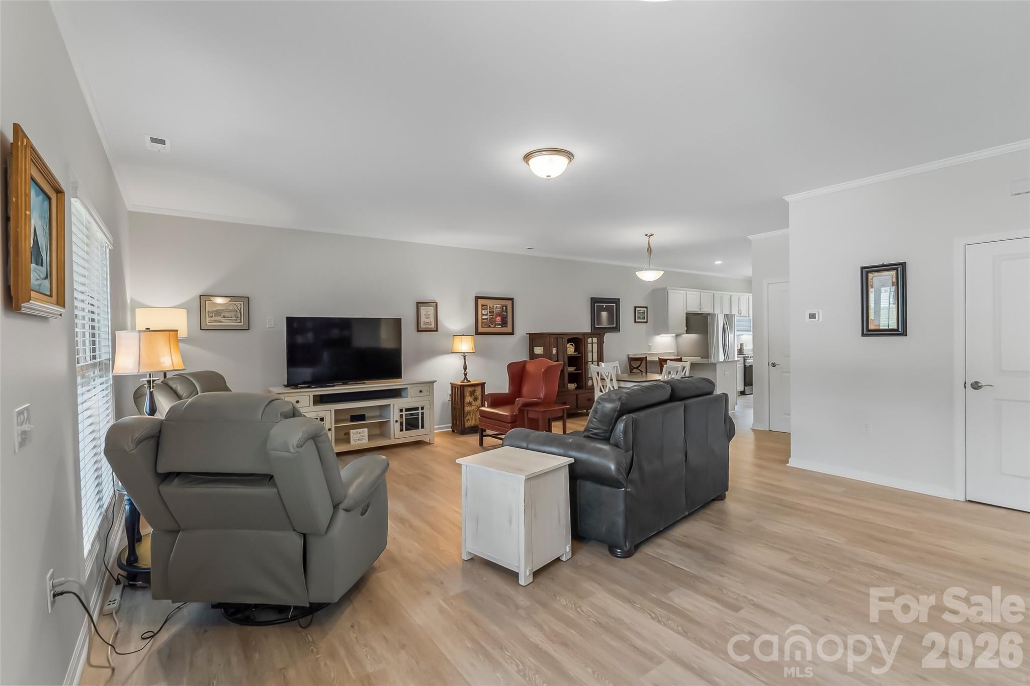 Townhouse at 962 Trial Place, Newton, photo 9 of 29