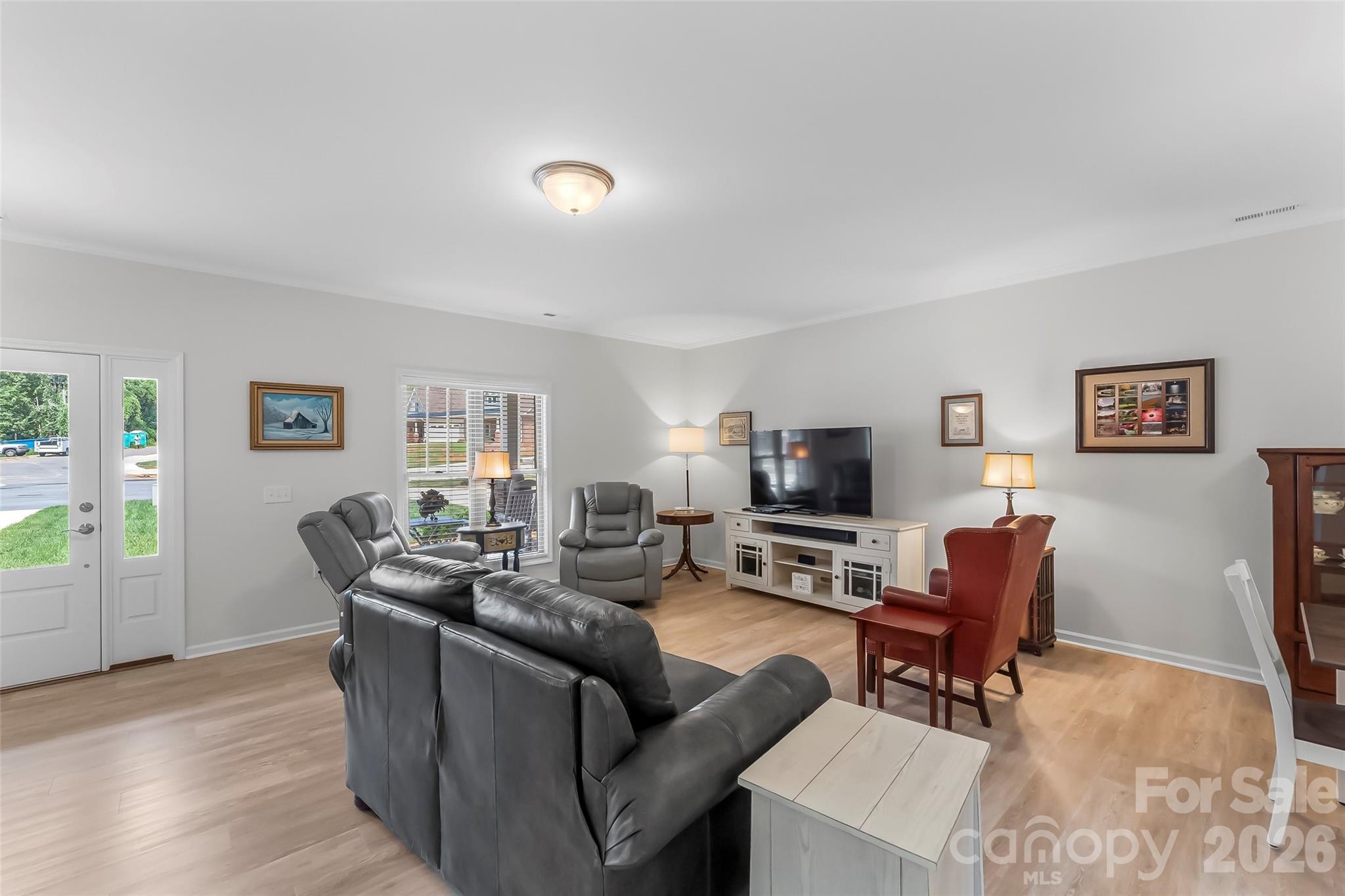 Townhouse at 962 Trial Place, Newton, photo 10 of 29
