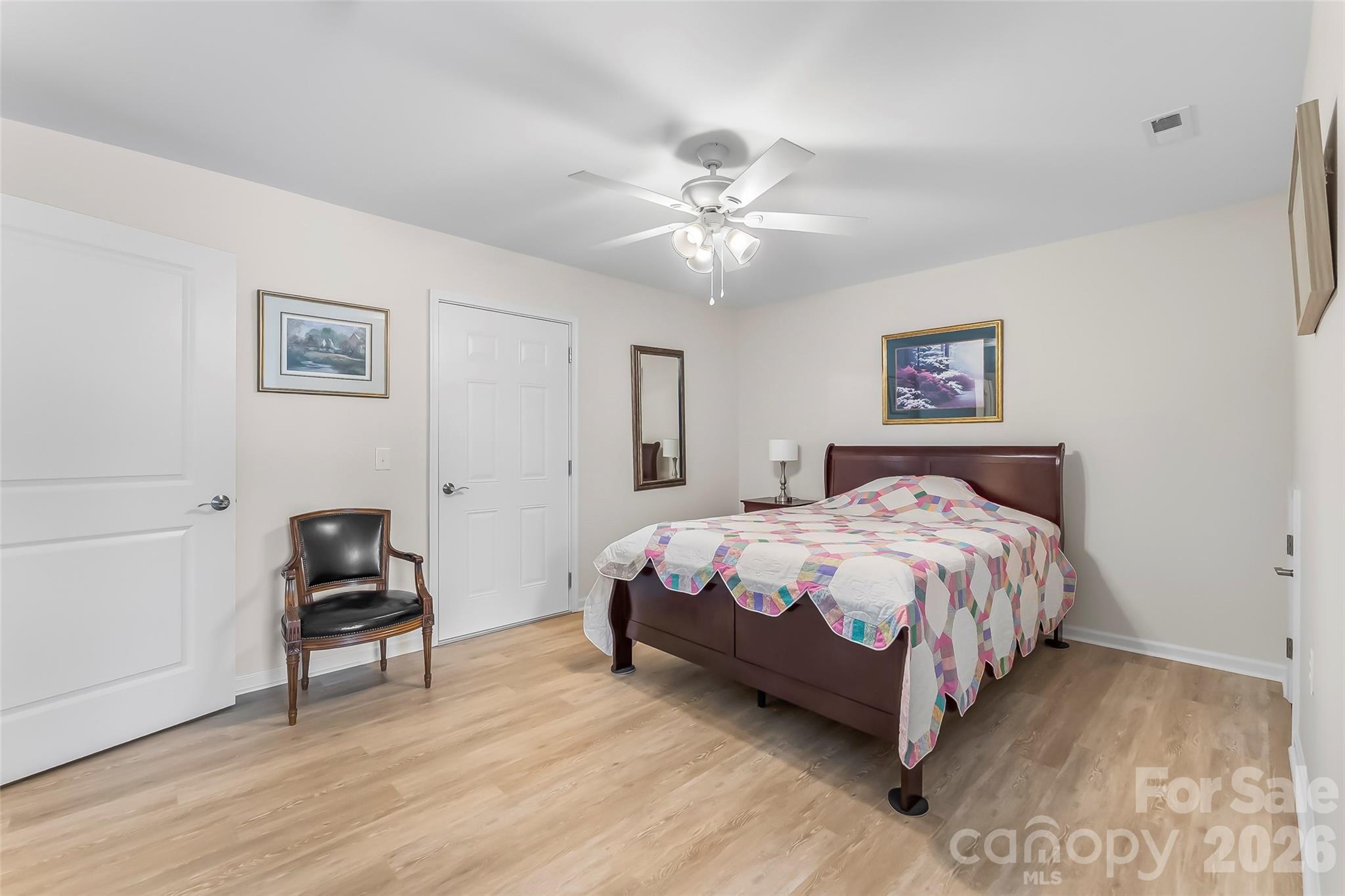 Townhouse at 962 Trial Place, Newton, photo 19 of 29