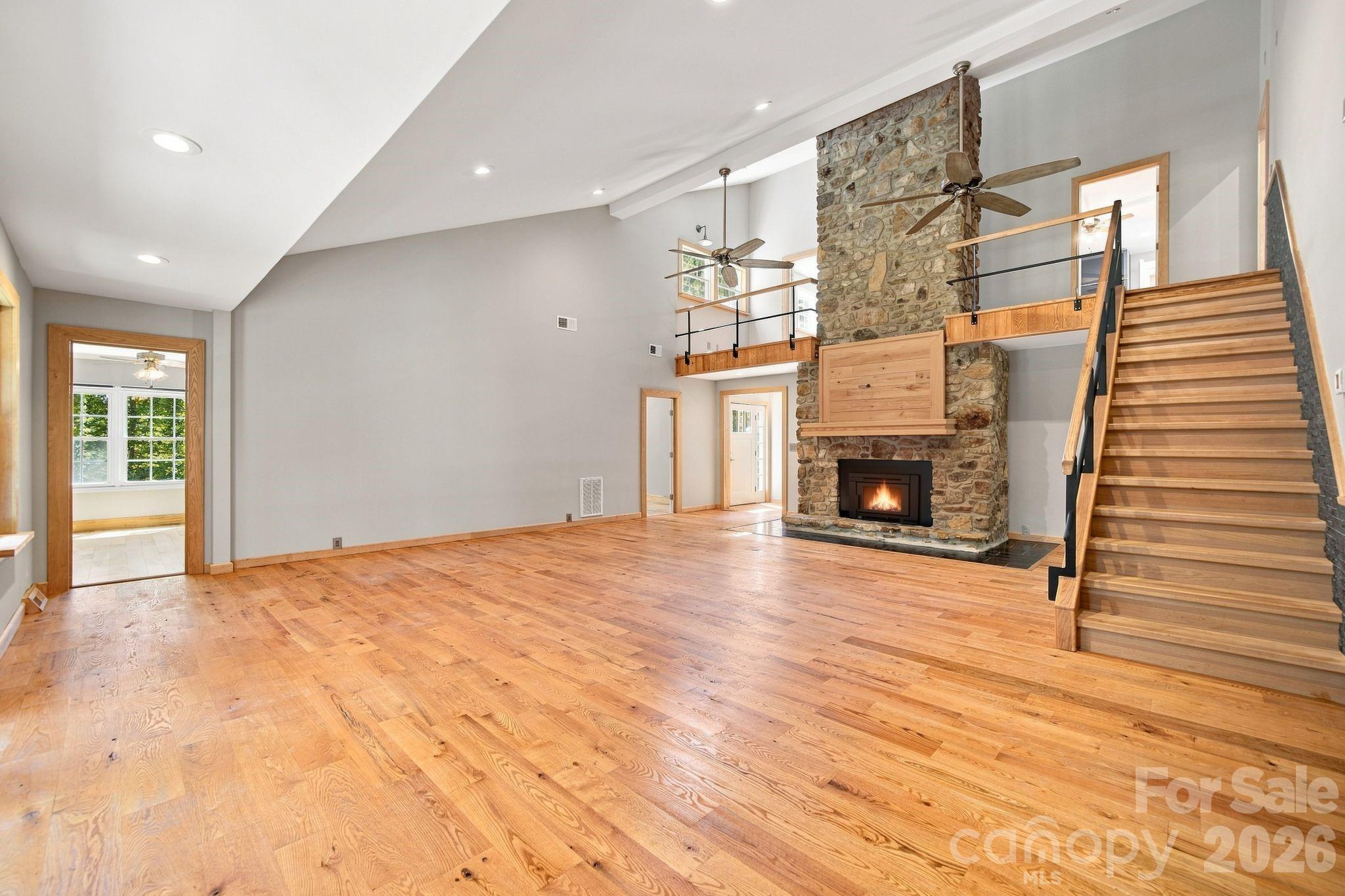 Single Family Residence at 5225 Mayhew Country Drive, Mint Hill, photo 6 of 46