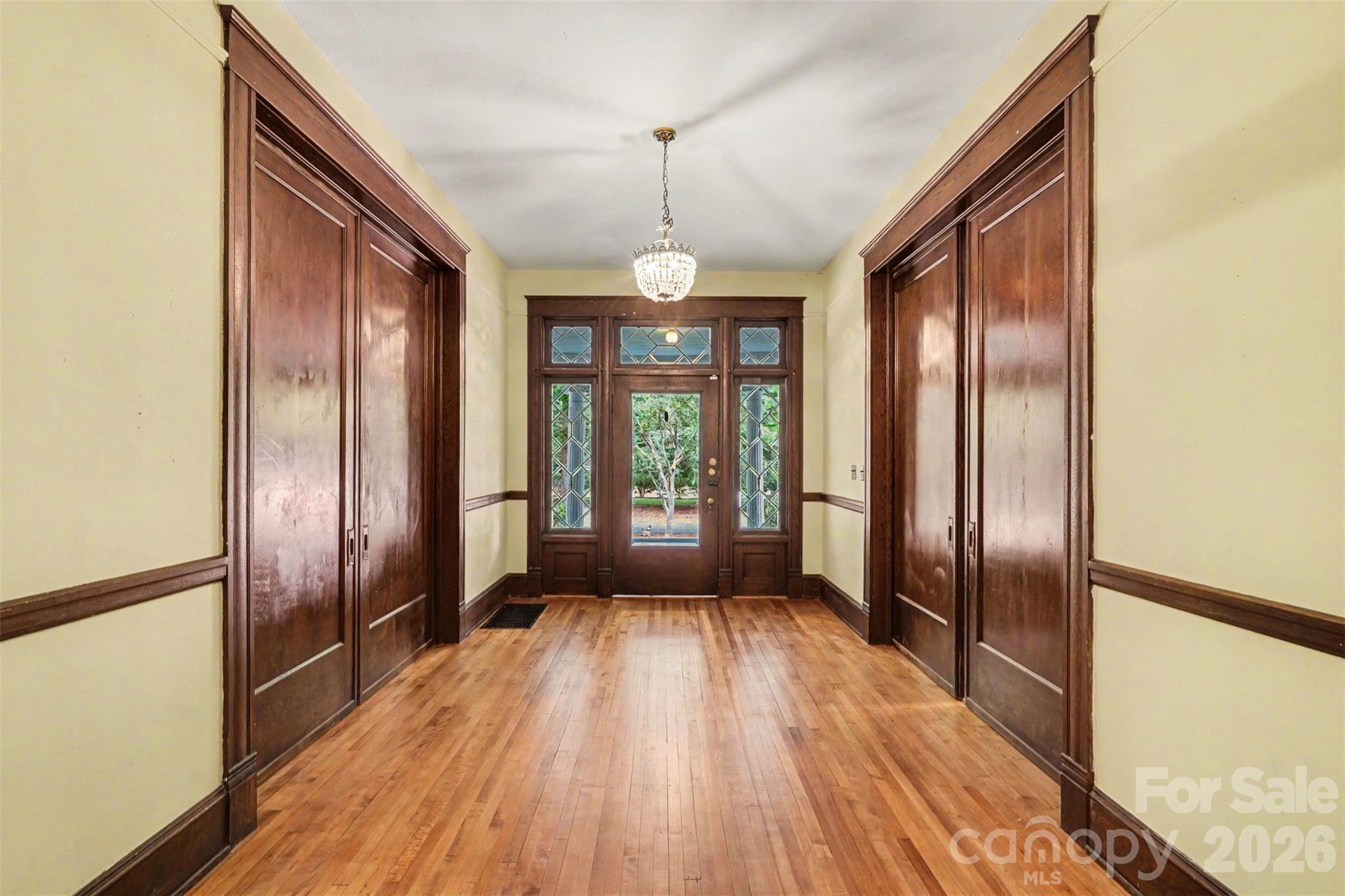 Single Family Residence at 810 E Franklin Street, Monroe, photo 5 of 45