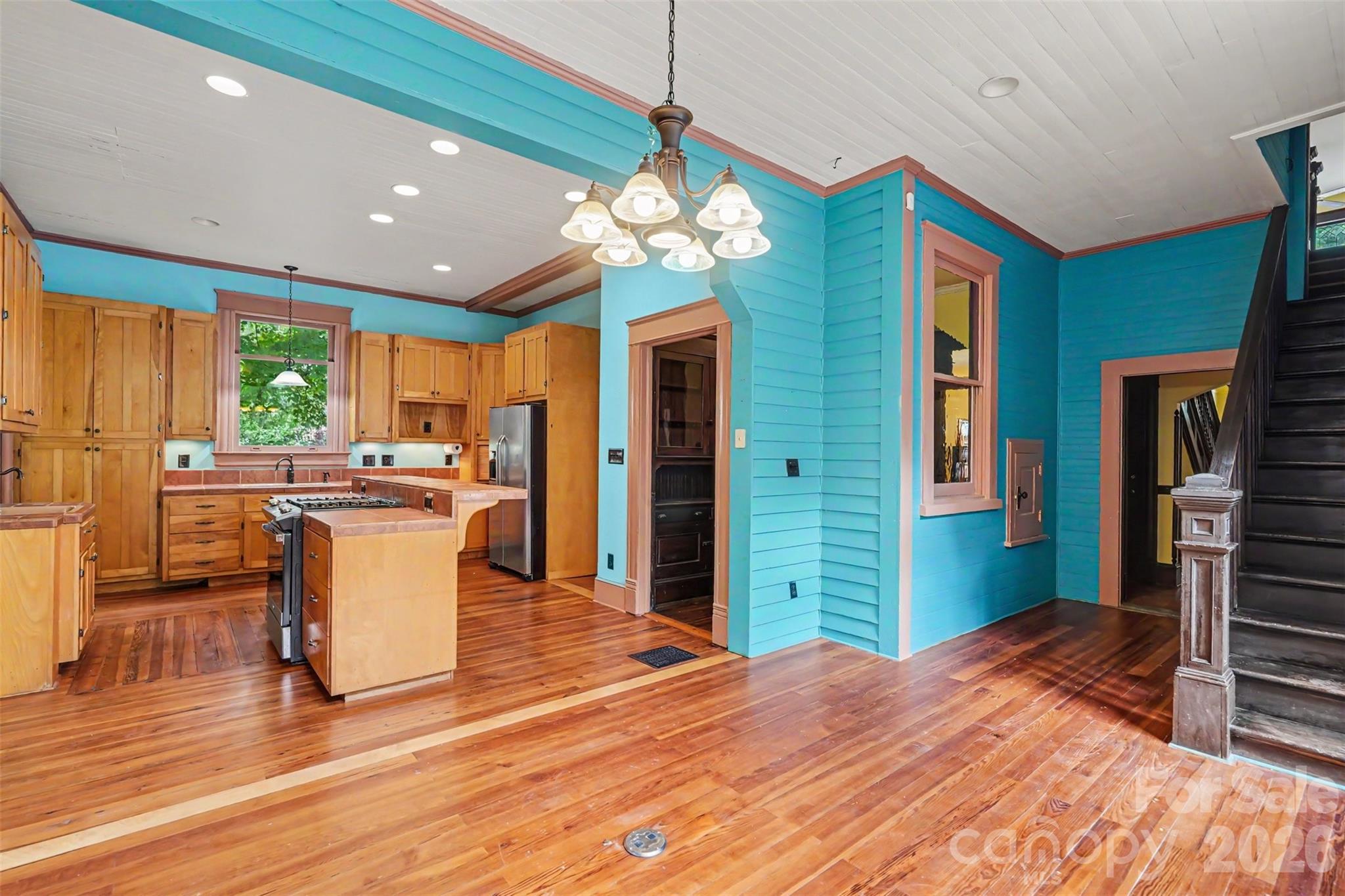 Single Family Residence at 810 E Franklin Street, Monroe, photo 18 of 45