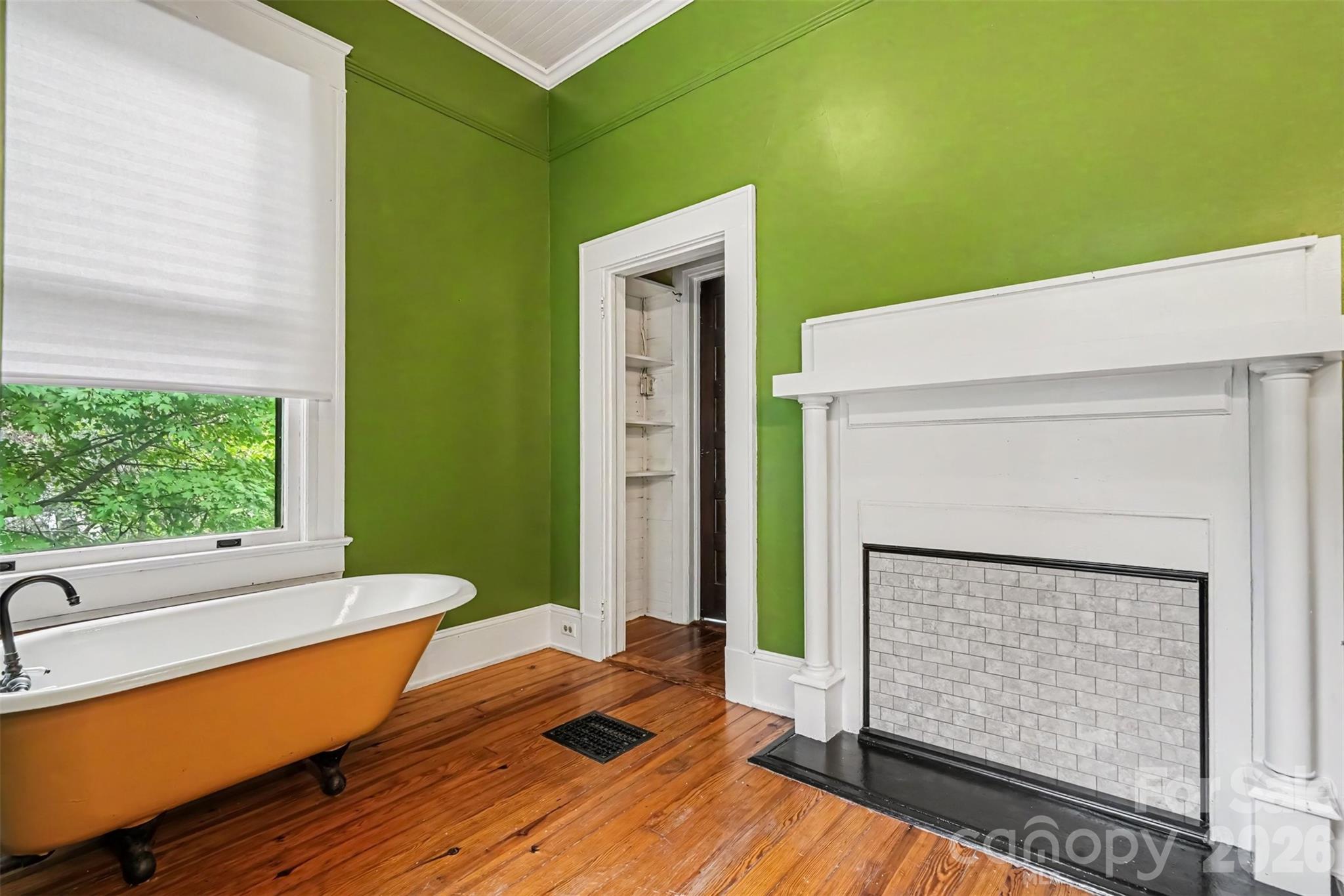 Single Family Residence at 810 E Franklin Street, Monroe, photo 27 of 45