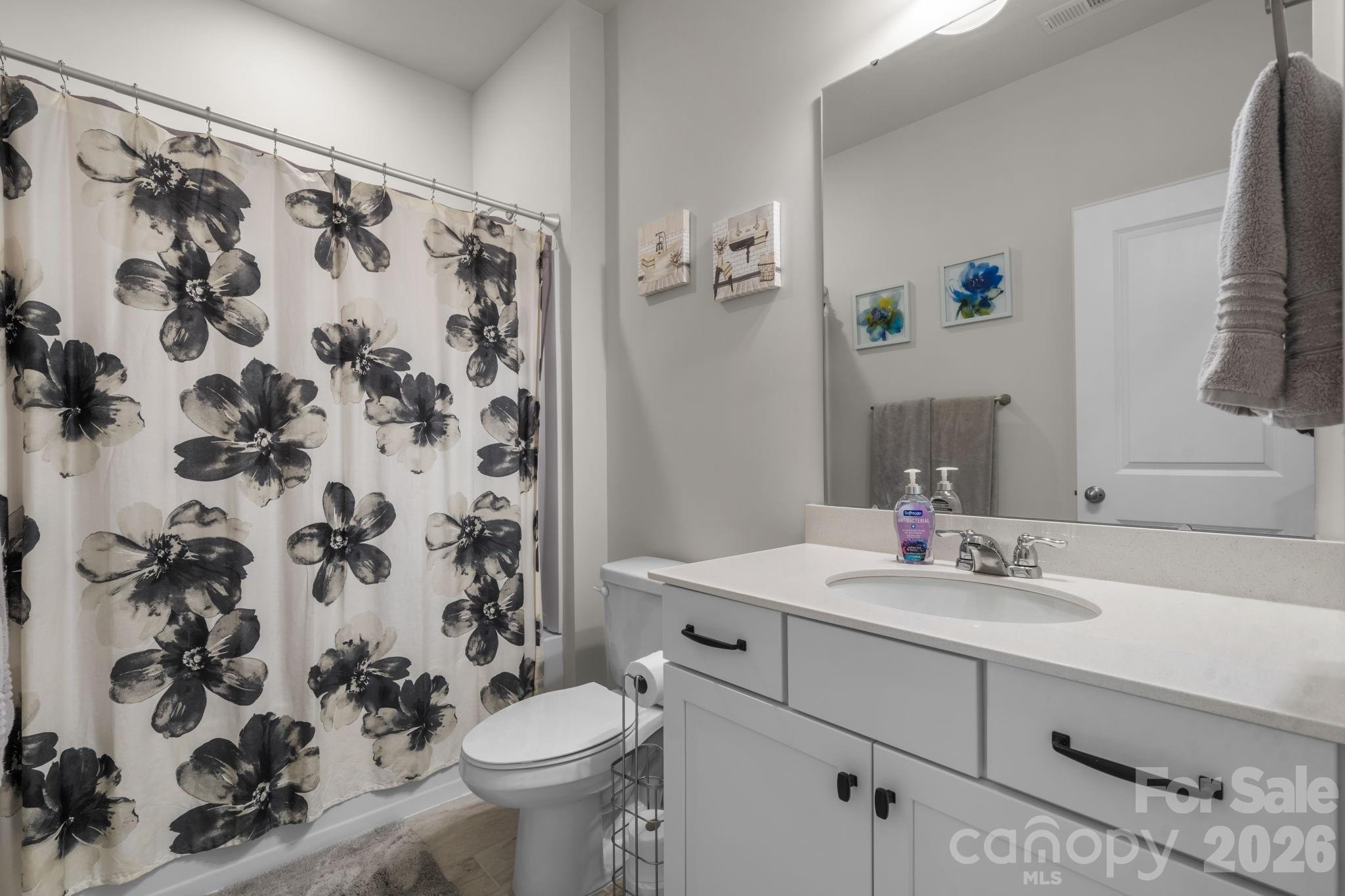 Townhouse at 13924 Winmau Lane, Huntersville, photo 23 of 33