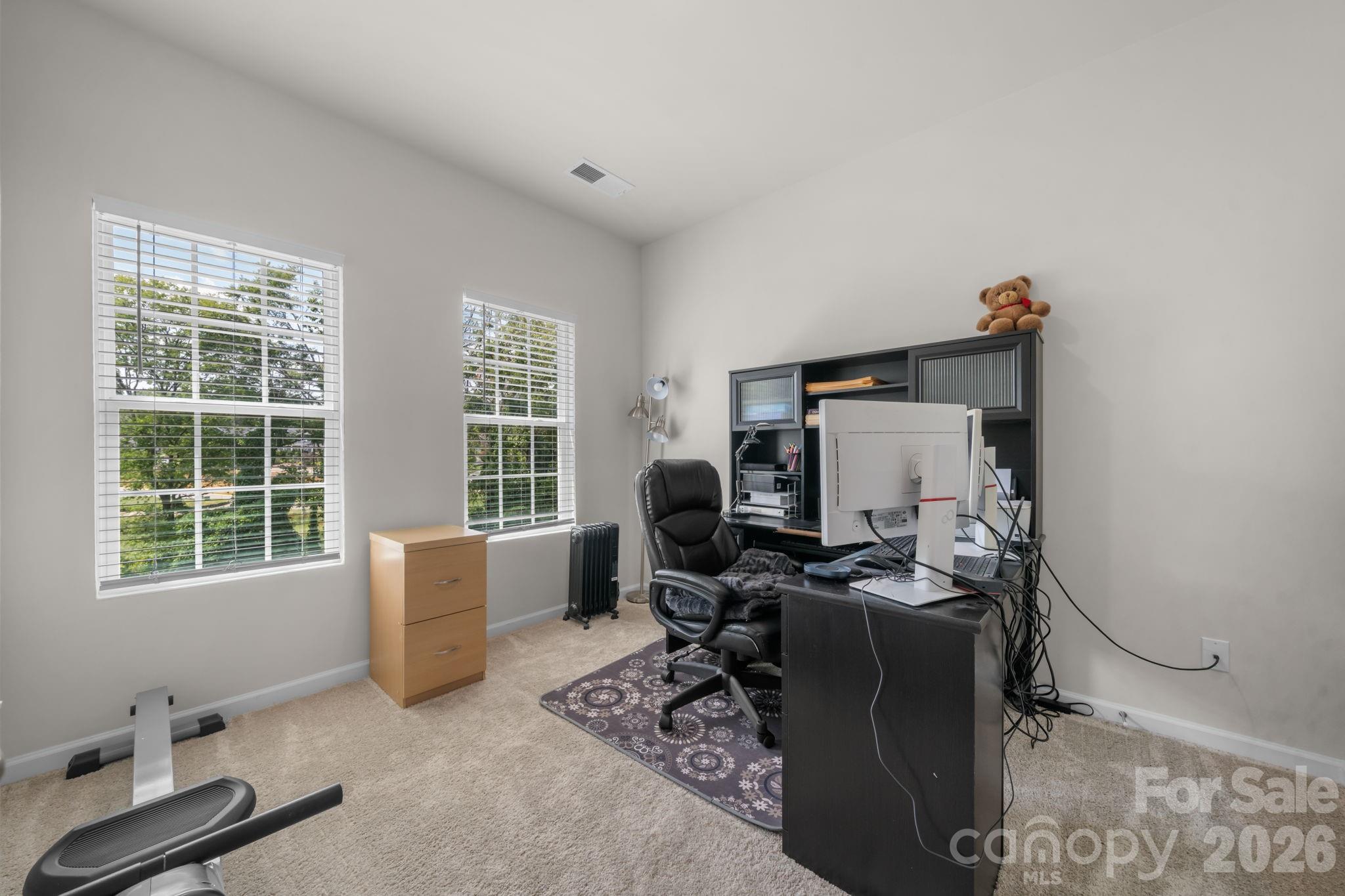 Townhouse at 13924 Winmau Lane, Huntersville, photo 24 of 33