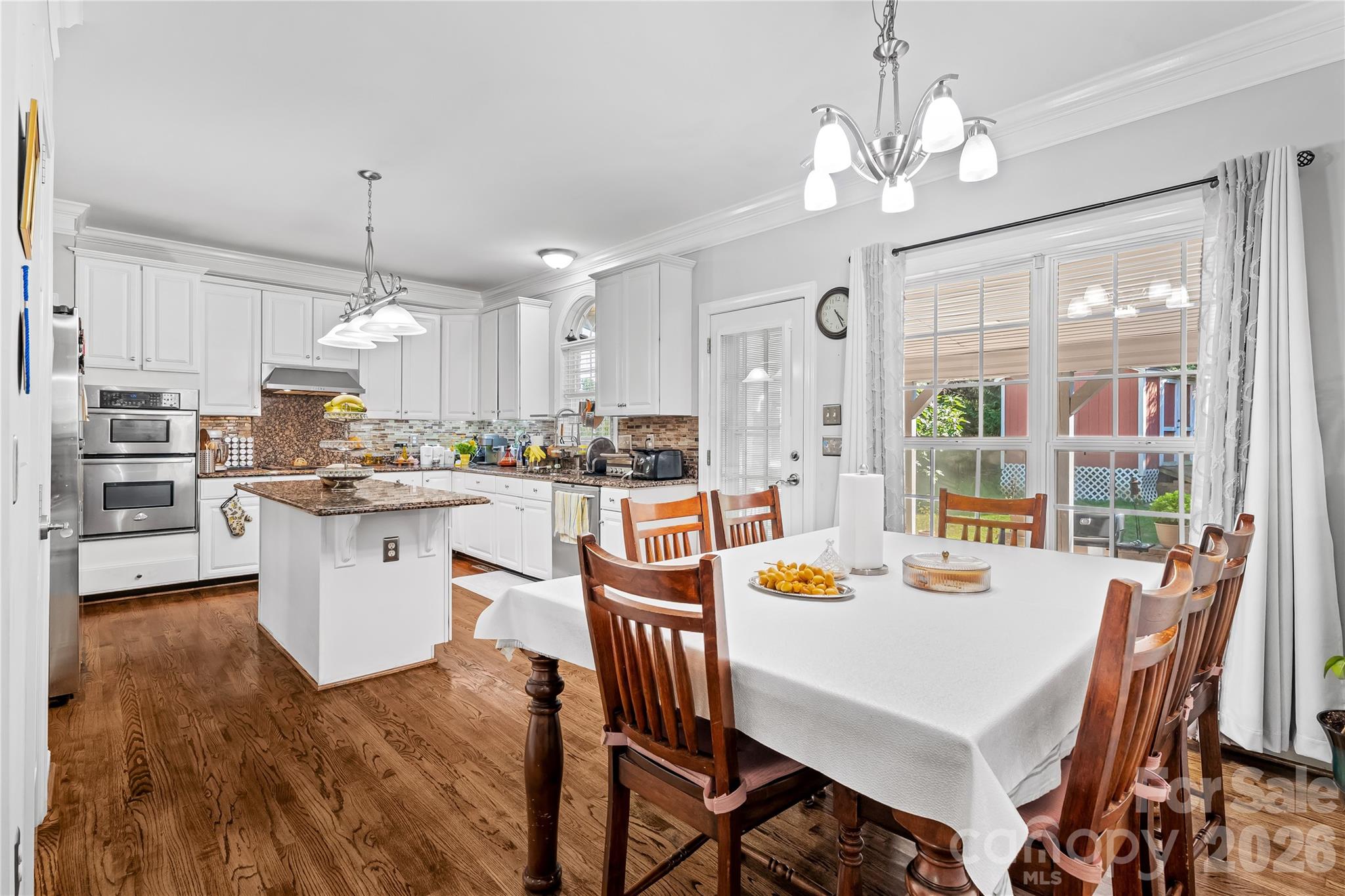 Single Family Residence at 21717 Shoveller Court, Cornelius, photo 15 of 44