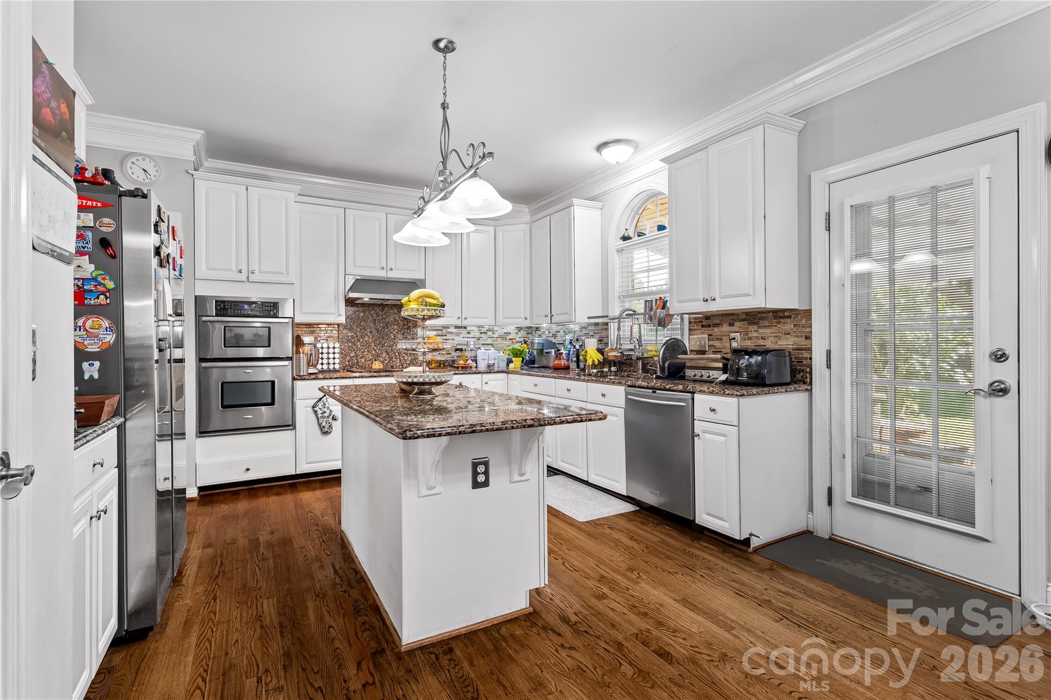 Single Family Residence at 21717 Shoveller Court, Cornelius, photo 16 of 44