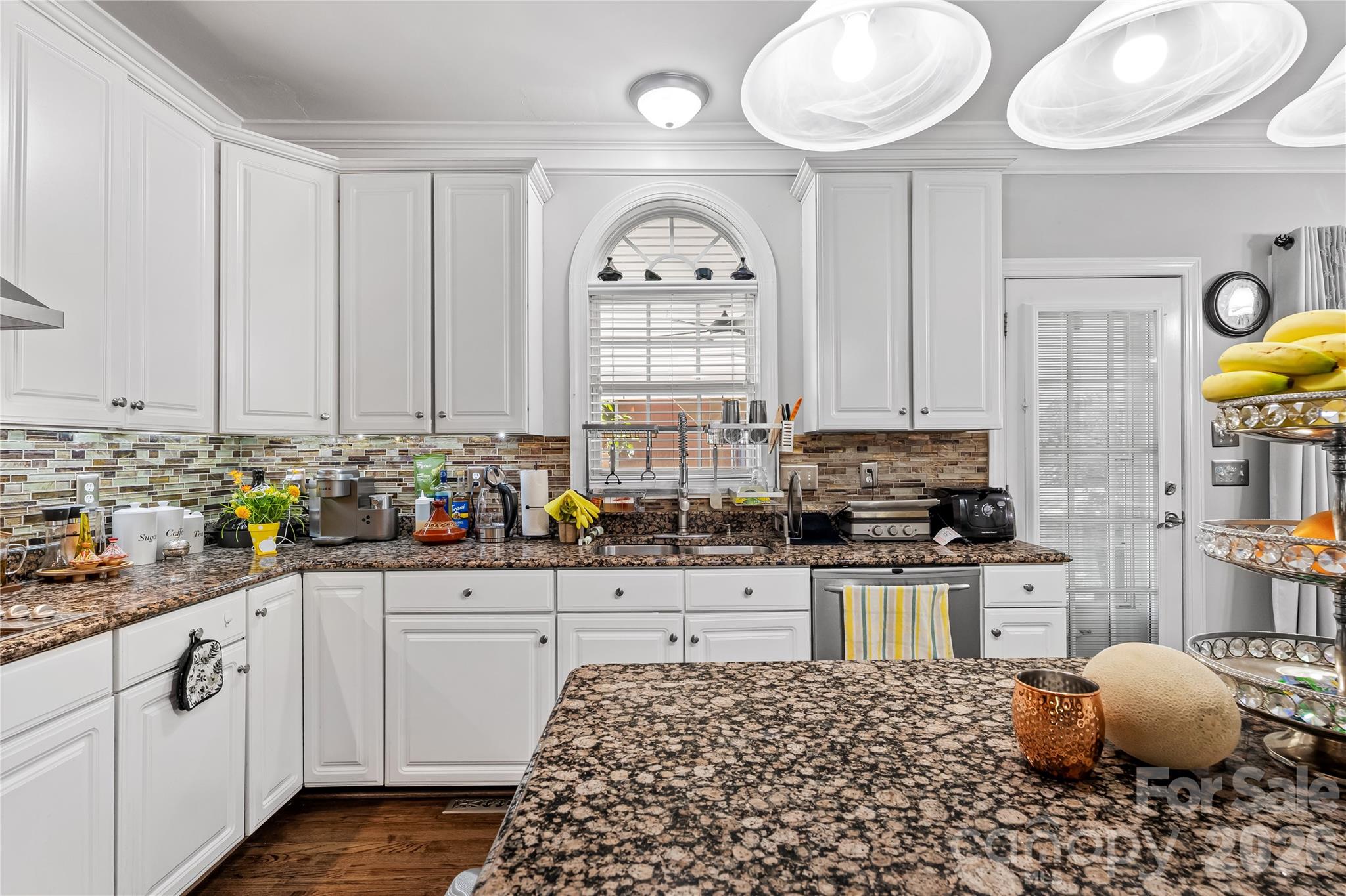 Single Family Residence at 21717 Shoveller Court, Cornelius, photo 18 of 44